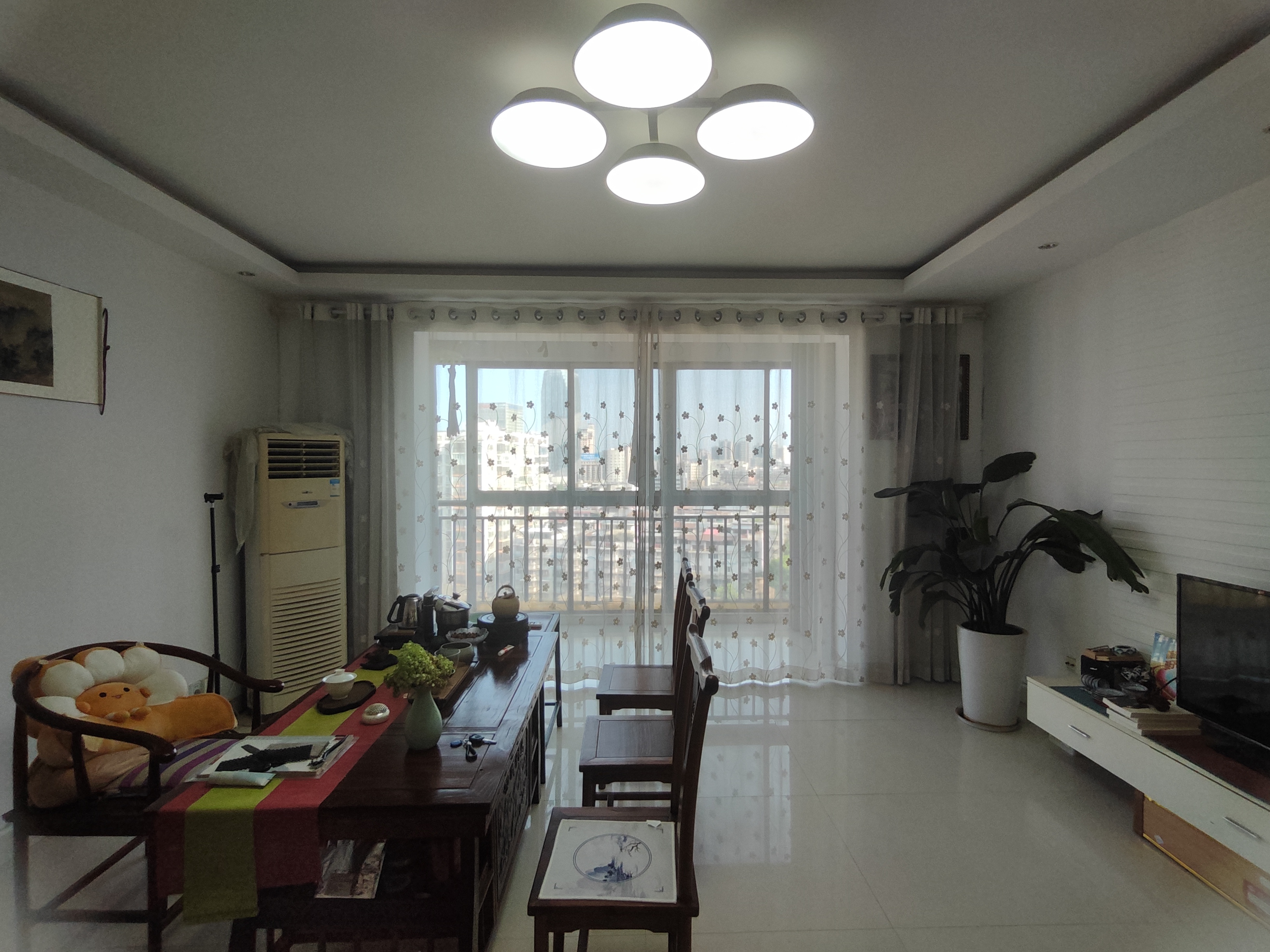 水岸春天  4室2厅2卫    71.8万 水岸春天  4室2厅2卫    71.8万室内图