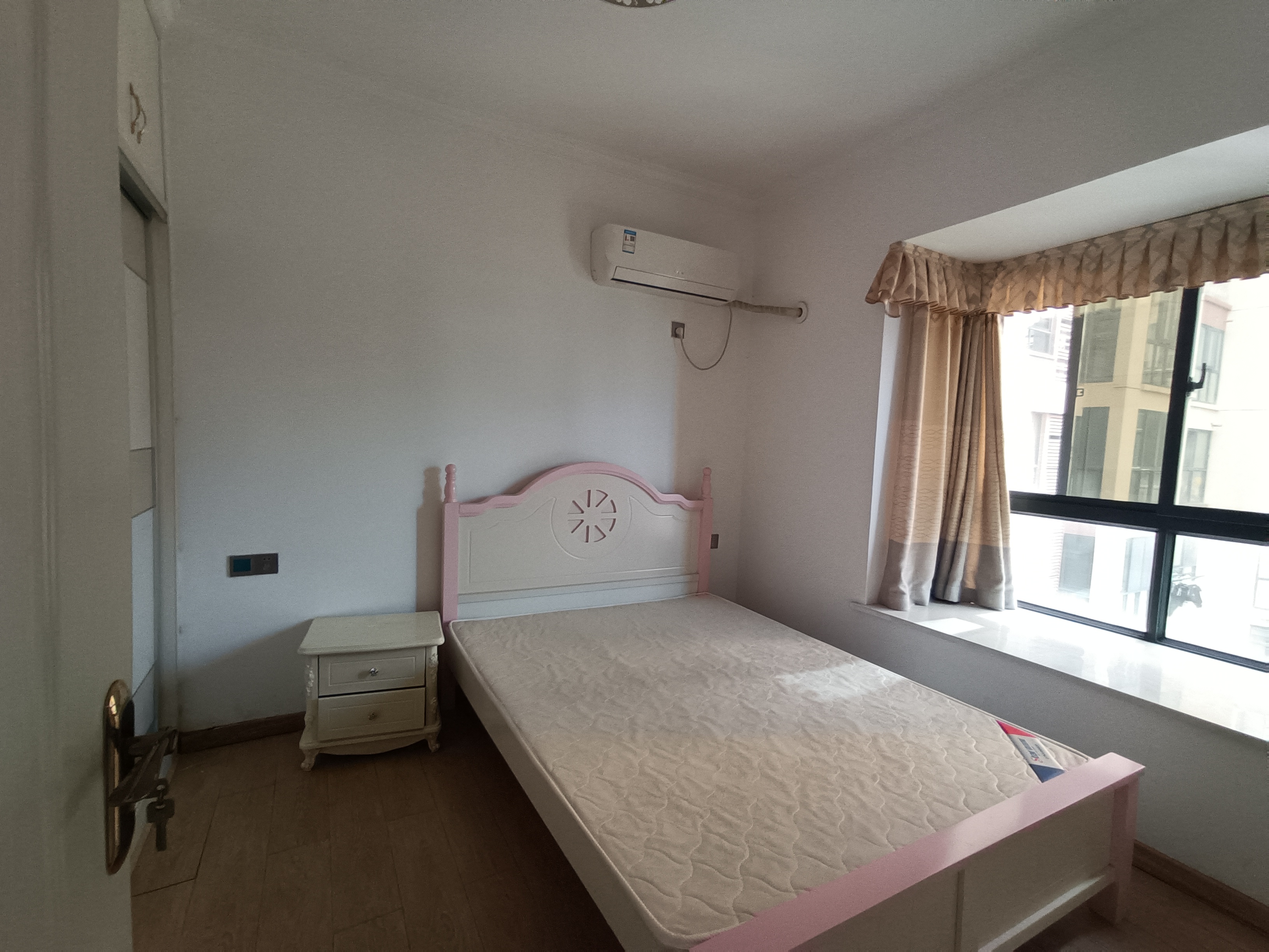 武广国际学苑 3室2厅1卫 67.5万 武广国际学苑 3室2厅1卫 67.5万室内图