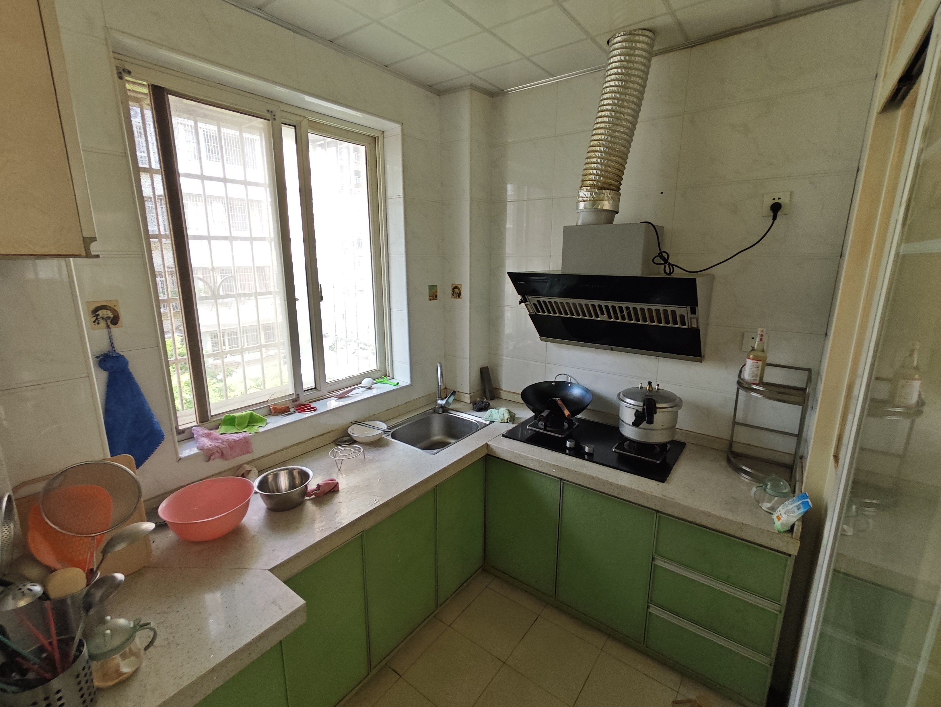 瀚水栗源 3室2厅2卫 38.0万 瀚水栗源 3室2厅2卫 38.0万室内图