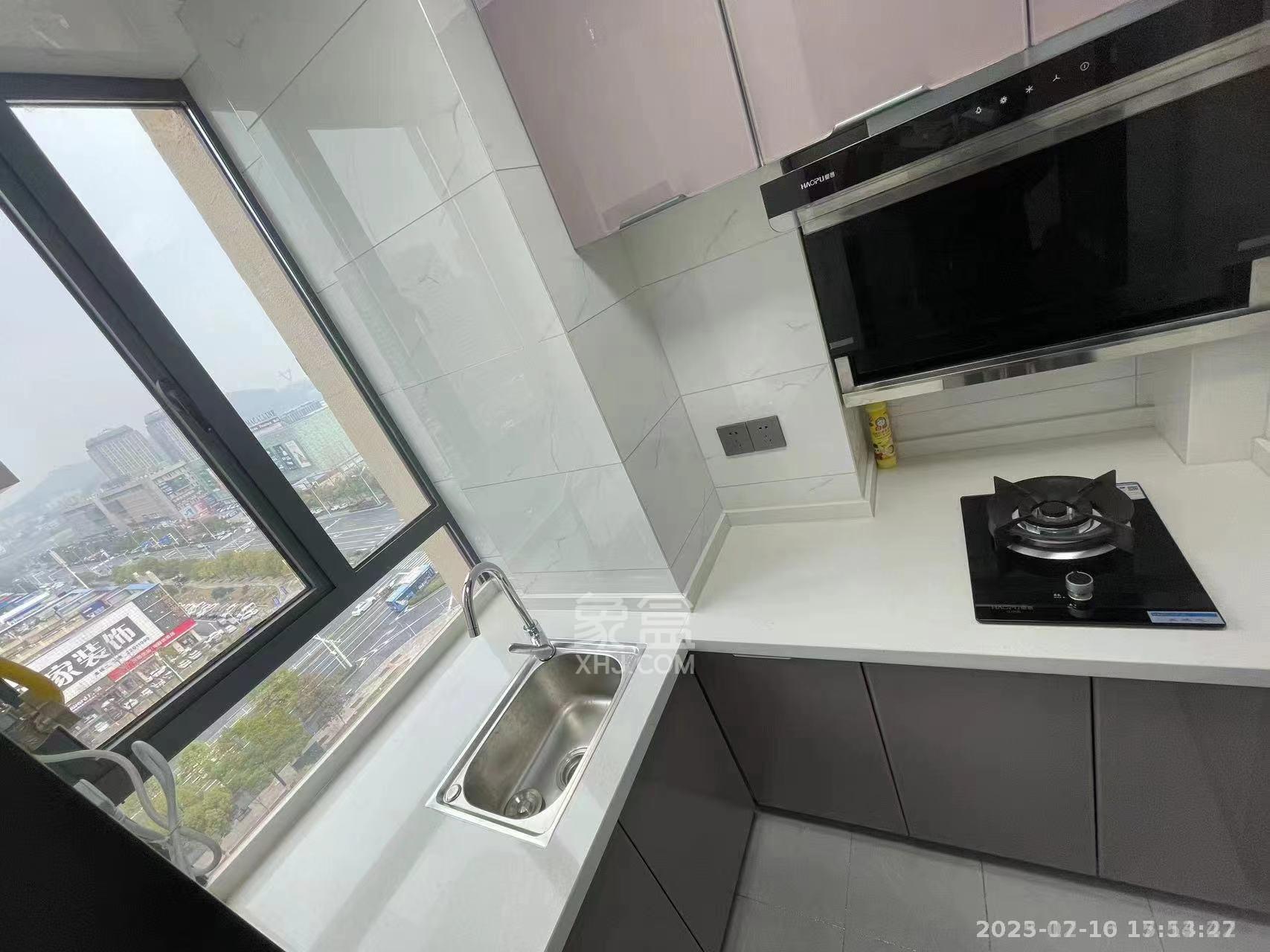 和顺天河广场(型格广场) 1室1厅1卫 1300.0元/月 和顺天河广场(型格广场) 1室1厅1卫 1300.0元/月室内图