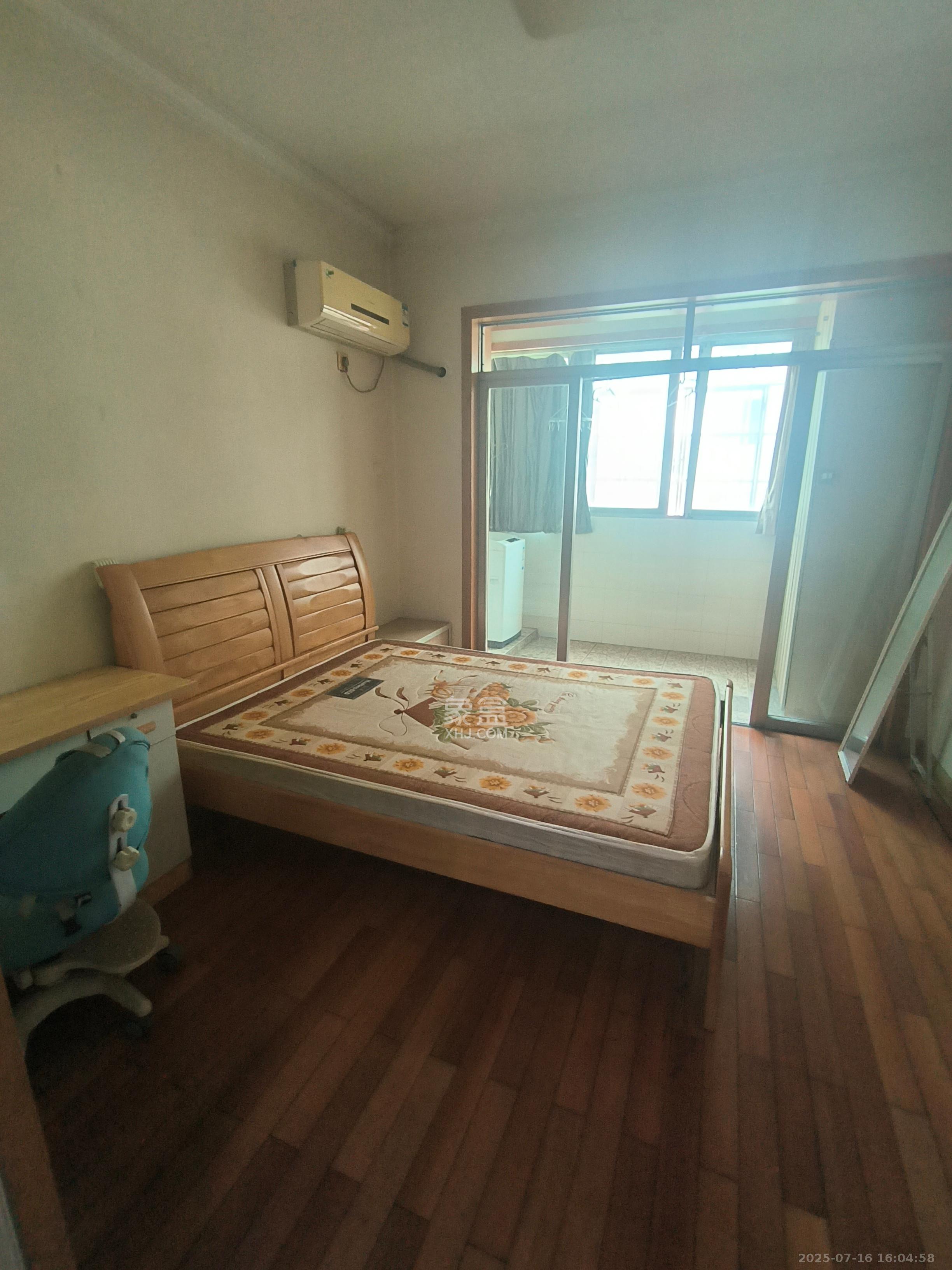 咸嘉新村嘉明苑 3室2厅2卫 2100.0元/月 咸嘉新村嘉明苑 3室2厅2卫 2100.0元/月室内图