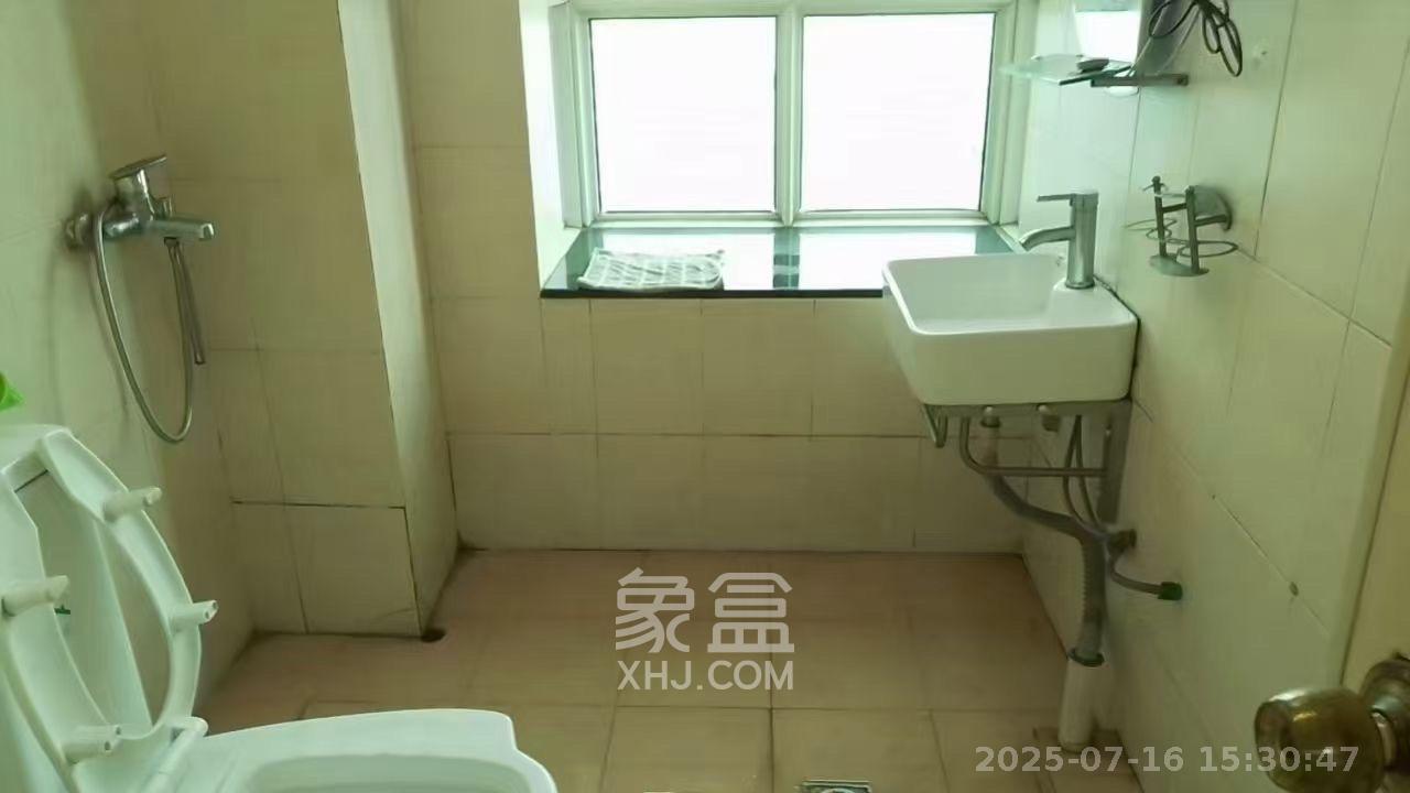兴威名城  3室2厅1卫   2300.00元/月室内图