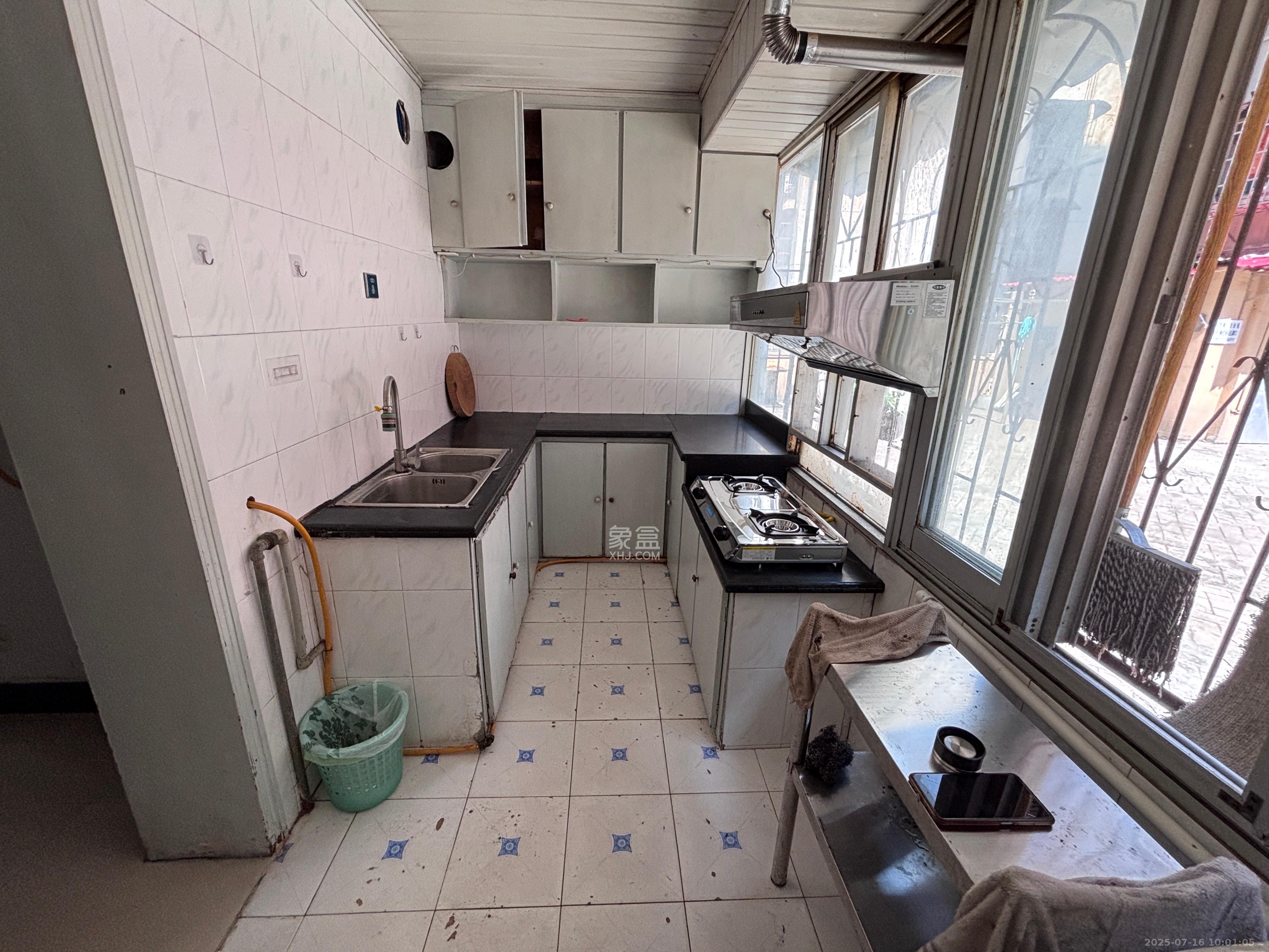 民政局宿舍 2室2厅1卫 1600.0元/月 民政局宿舍 2室2厅1卫 1600.0元/月室内图