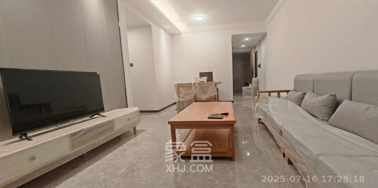 招商华发依云曦城  3室2厅2卫   2600.00元/月室内图