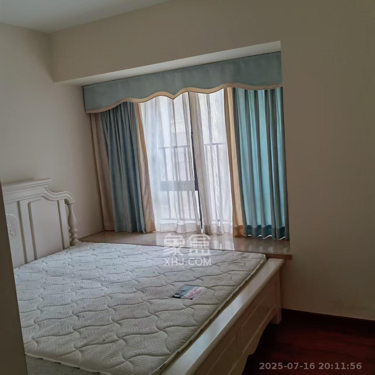 时代倾城二期  2室2厅1卫   1900.00元/月室内图