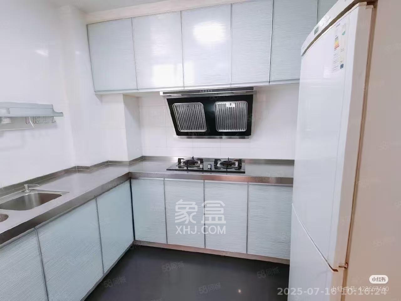 锦绣华天  3室2厅2卫   3000.00元/月室内图