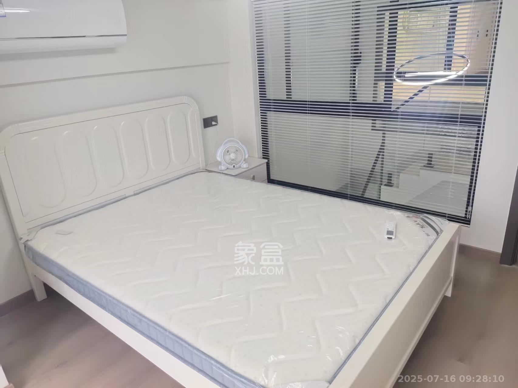 越秀悦湖台  2室2厅1卫    2800.0元/月室内图