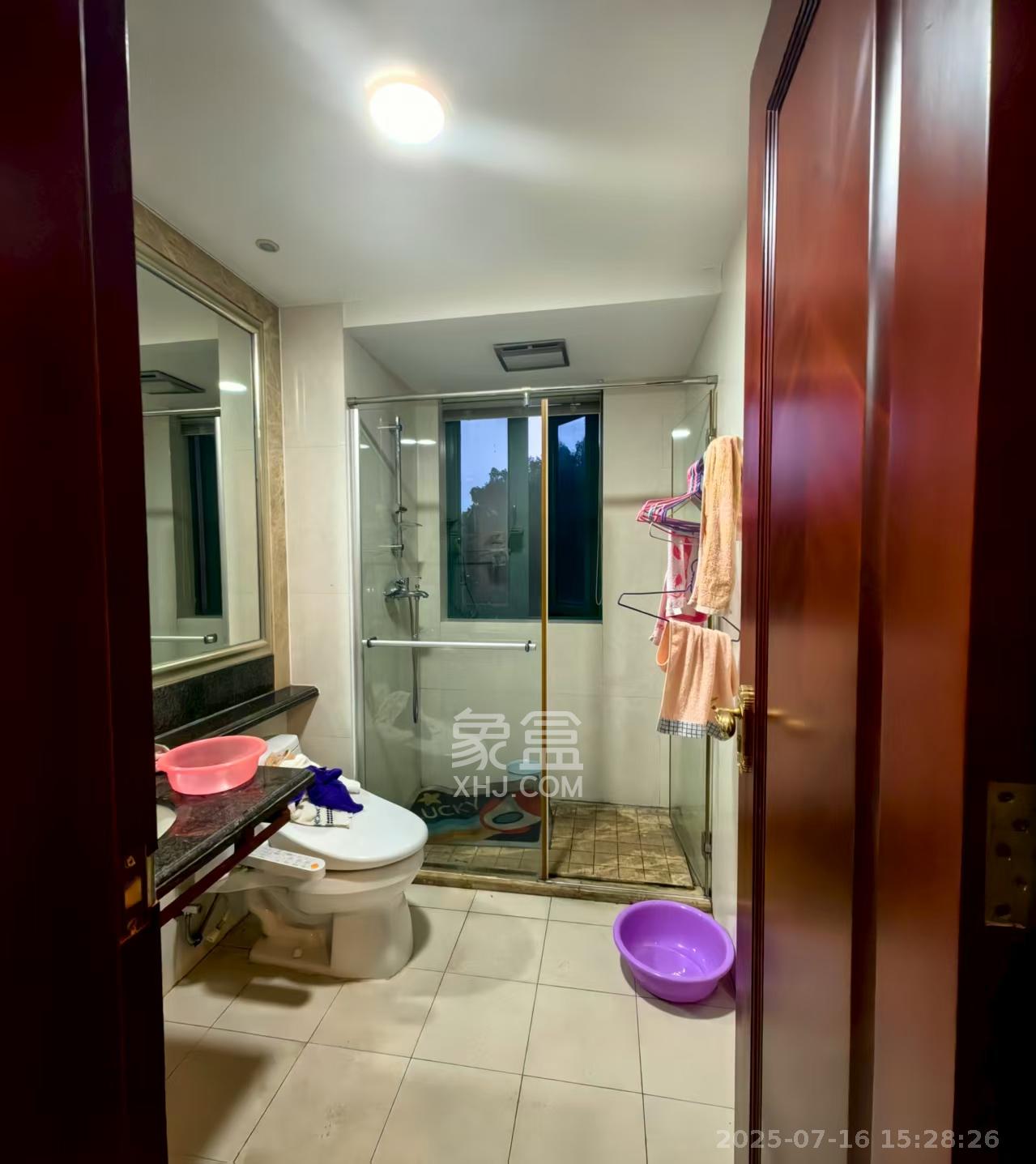 恒大城  4室2厅2卫    3600.0元/月室内图