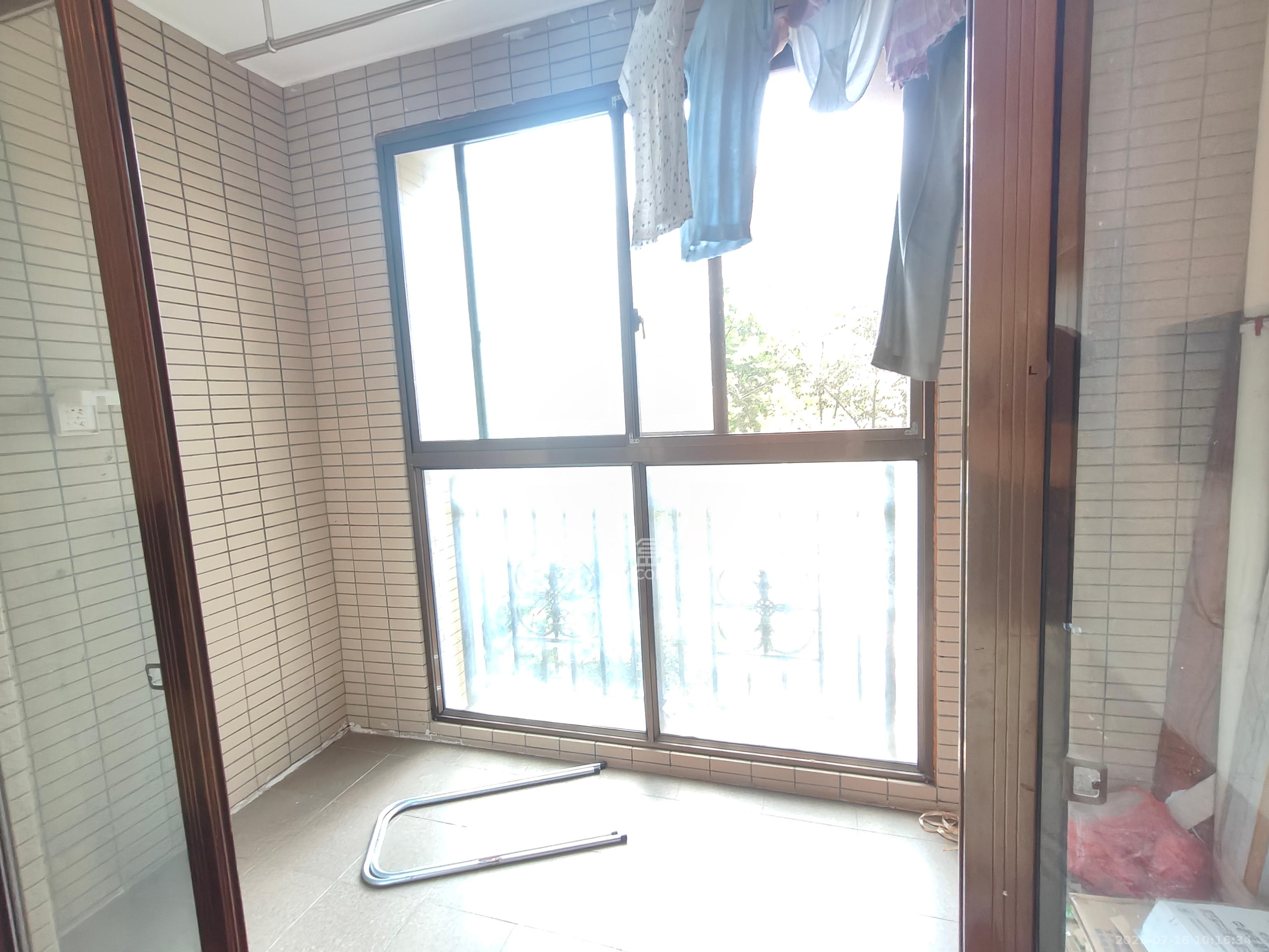 江山帝景雅典  3室2厅1卫   2000.00元/月室内图