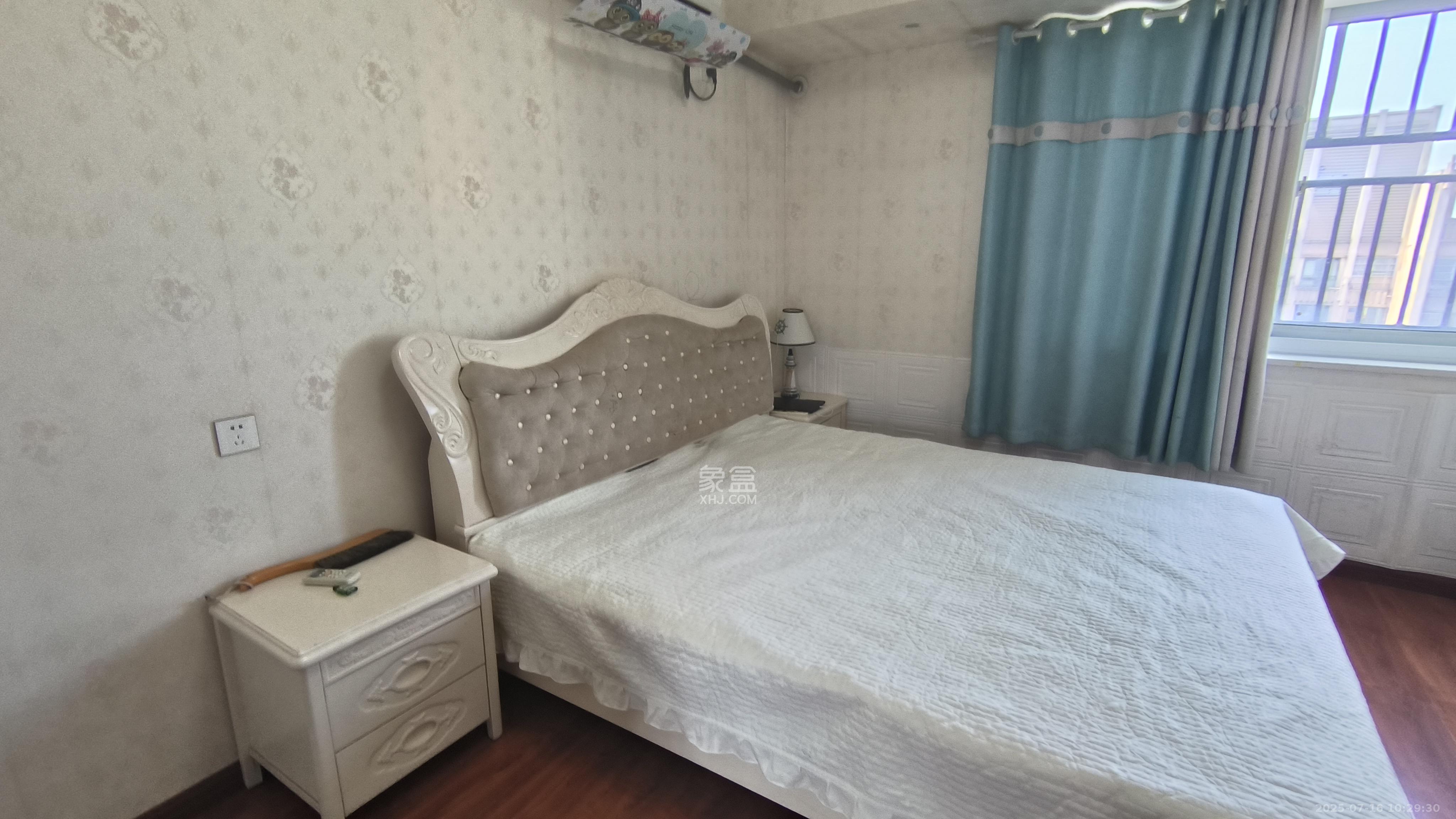 天麓尚层 3室2厅2卫 2300.0元/月 天麓尚层 3室2厅2卫 2300.0元/月室内图