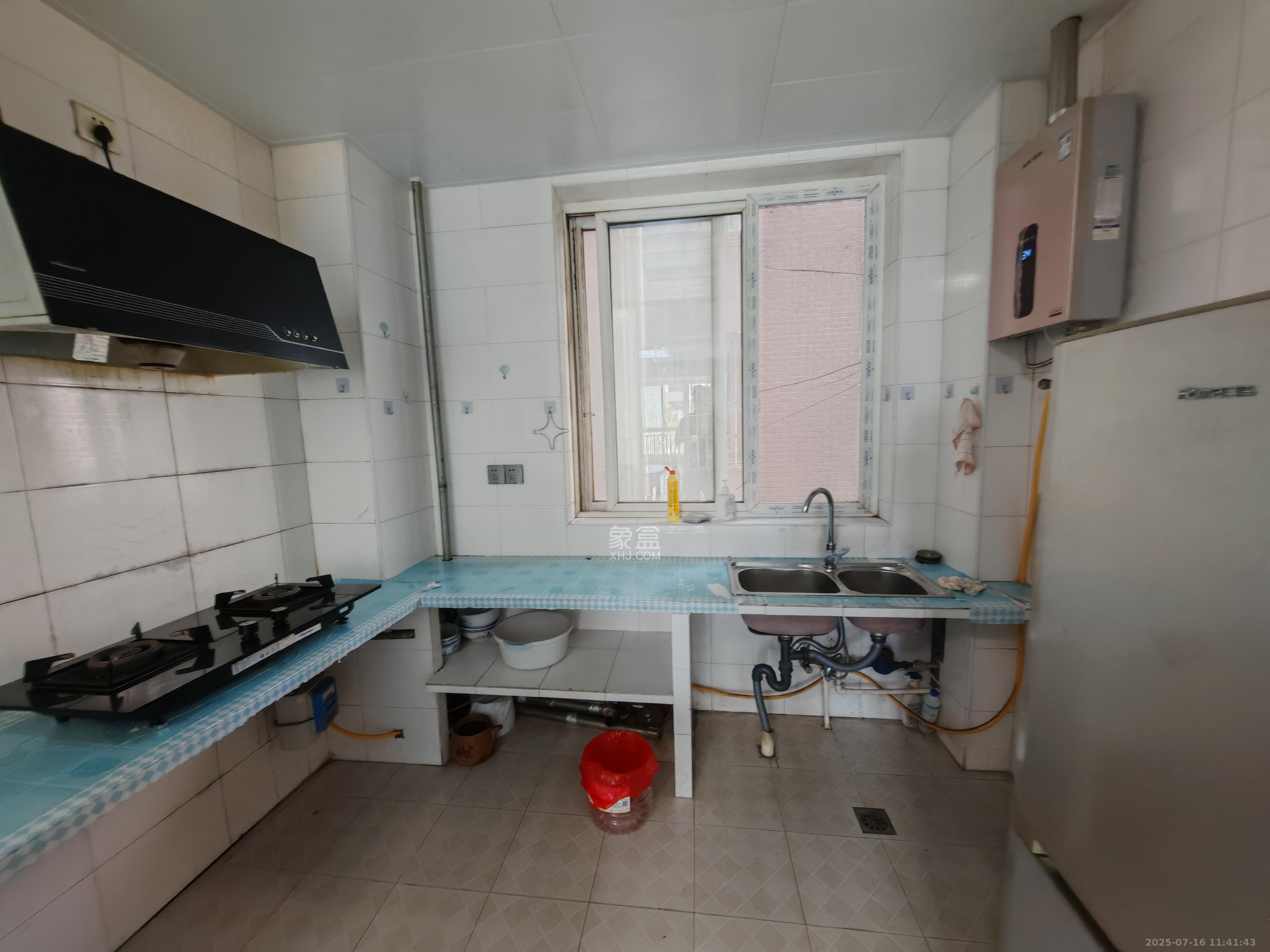 方略学府佳境 3室2厅3卫 2200.0元/月 方略学府佳境 3室2厅3卫 2200.0元/月室内图