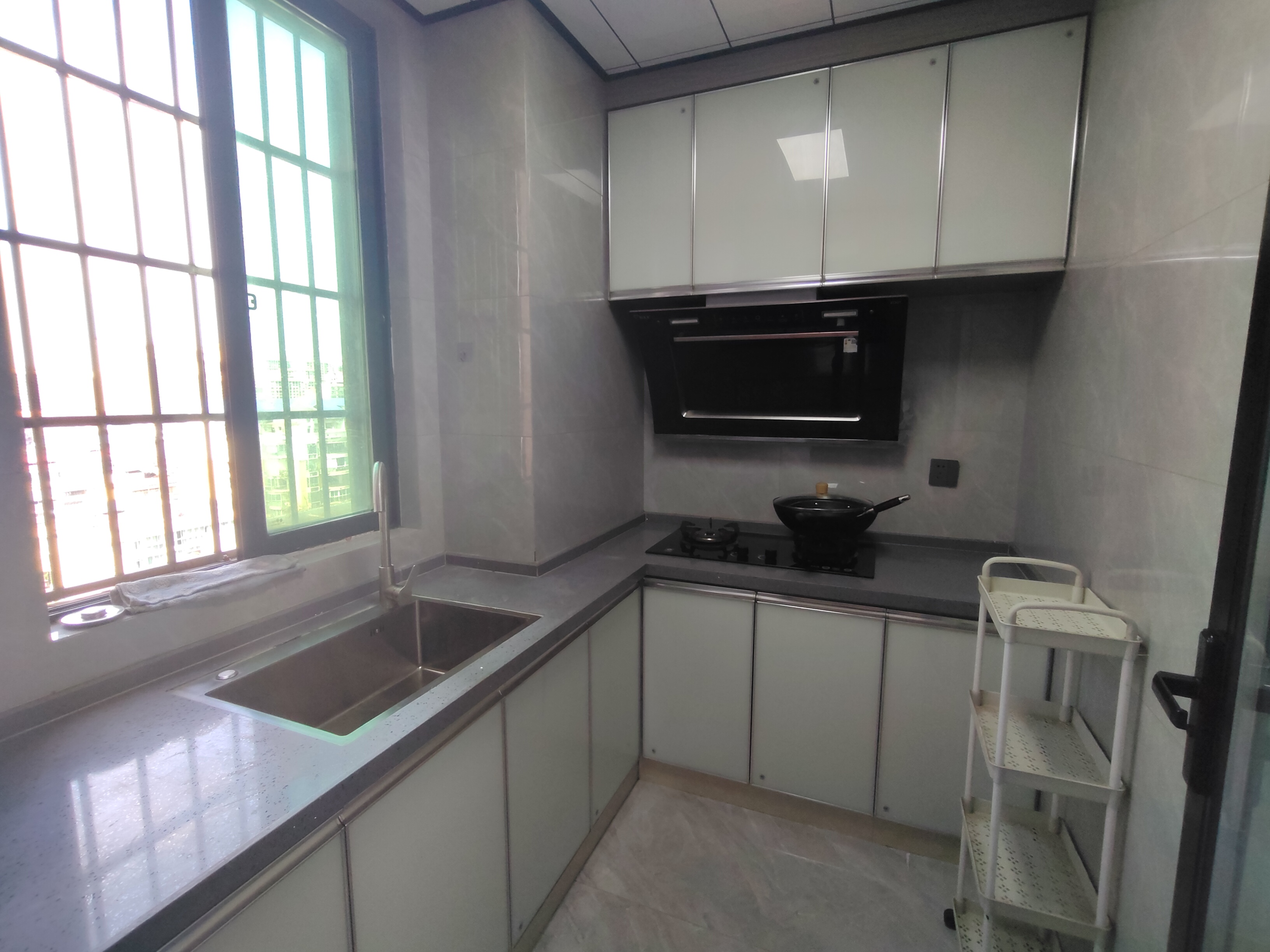 长湖新村  2室2厅1卫   1800.00元/月室内图