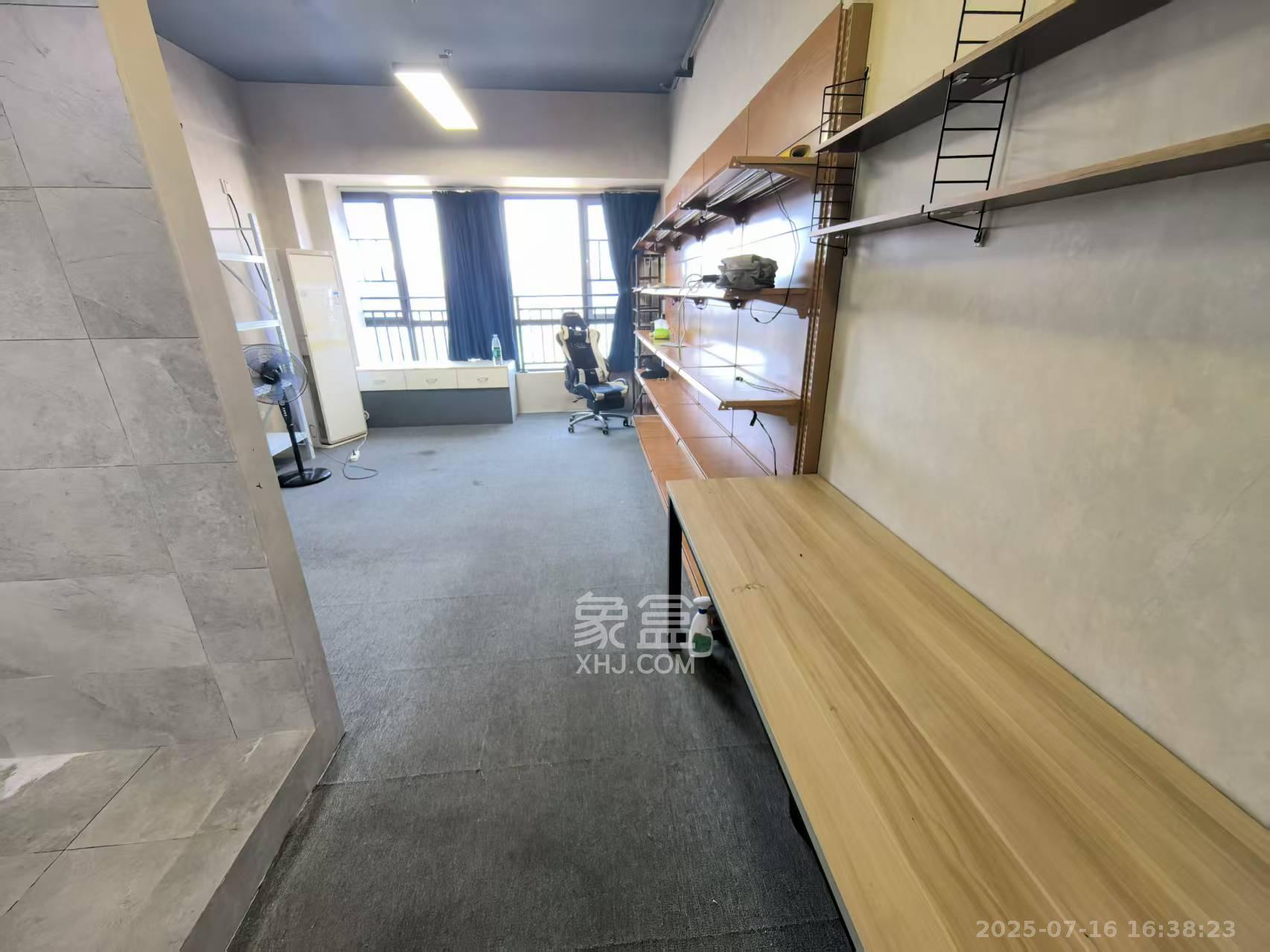 长城万悦汇 1室0厅0卫 1500.0元/月 长城万悦汇 1室0厅0卫 1500.0元/月室内图