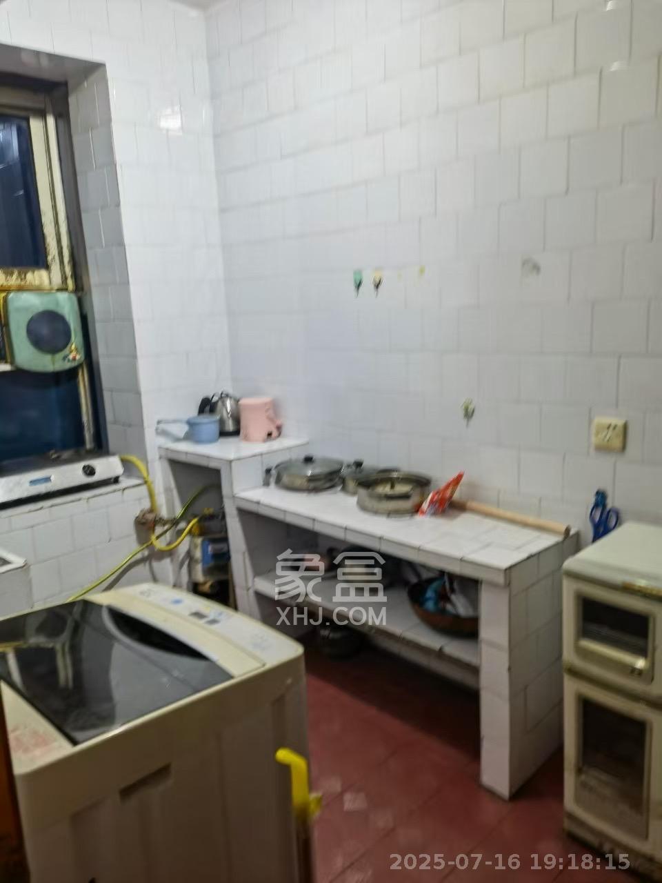 丝茅冲羽绒厂宿舍 2室0厅0卫 1200.0元/月 丝茅冲羽绒厂宿舍 2室0厅0卫 1200.0元/月室内图