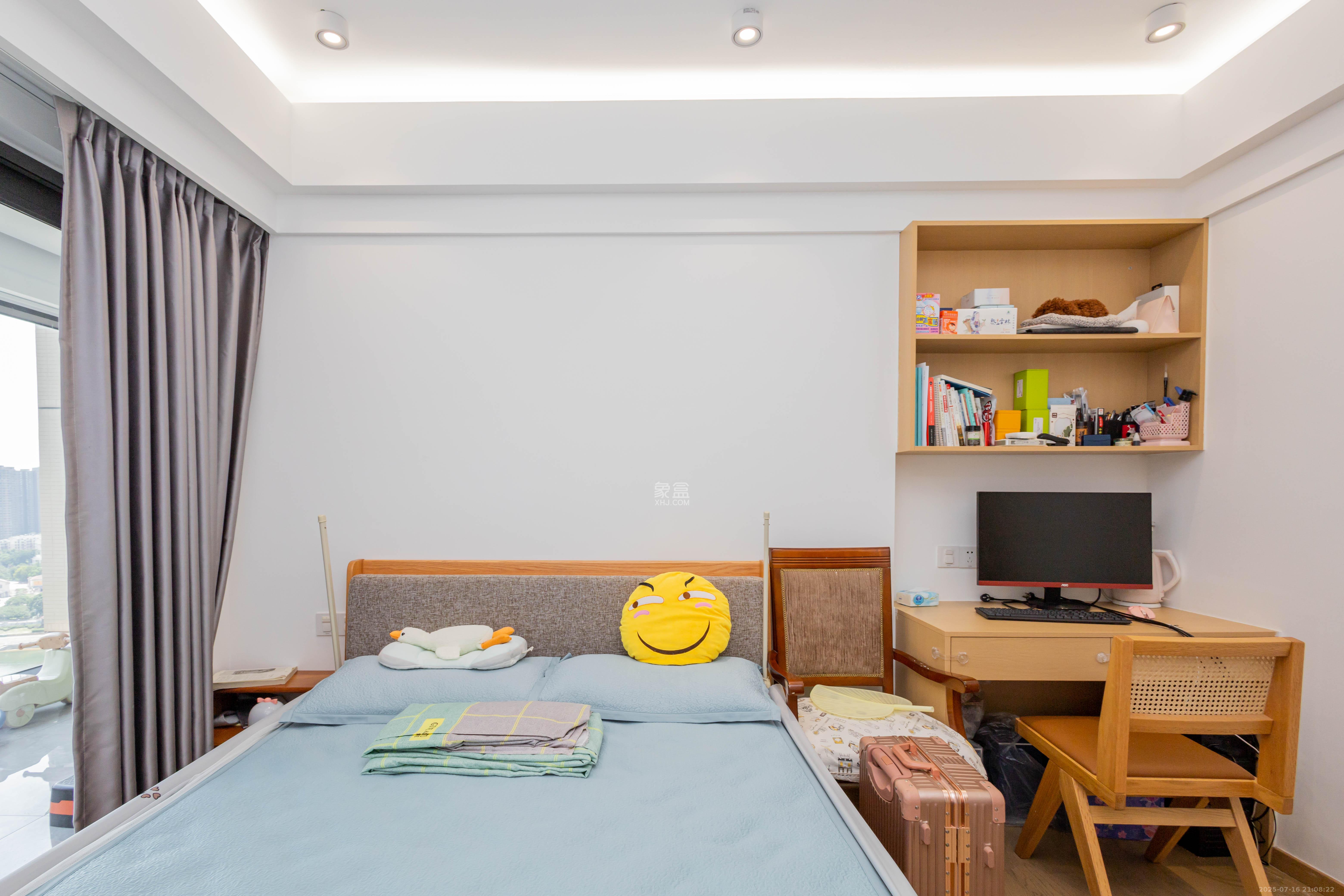 时代印记(长沙时代印记花园) 4室2厅3卫 235.0万 时代印记(长沙时代印记花园) 4室2厅3卫 235.0万卧室