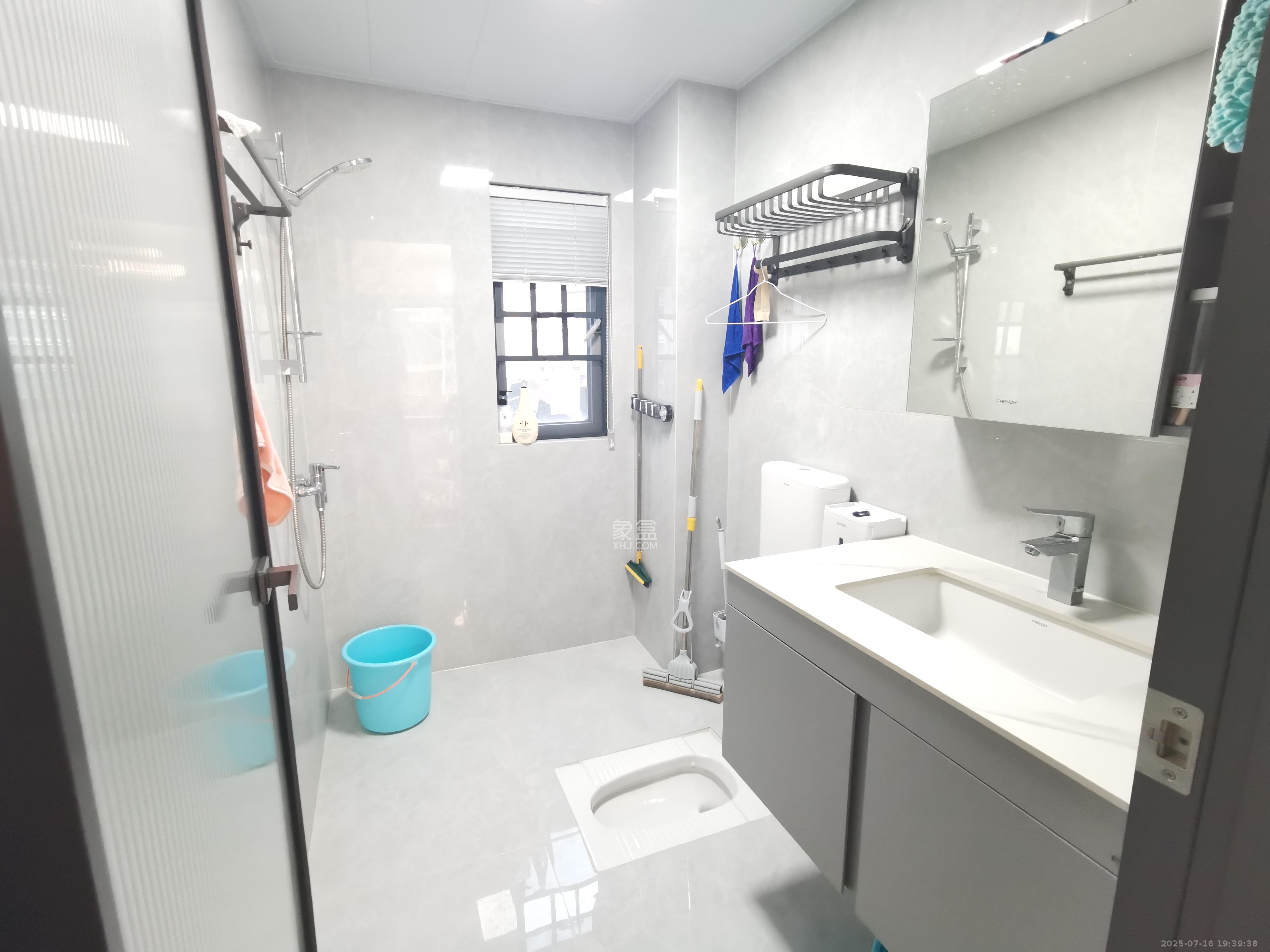 保利天禧D区  4室2厅2卫    6300.0元/月室内图