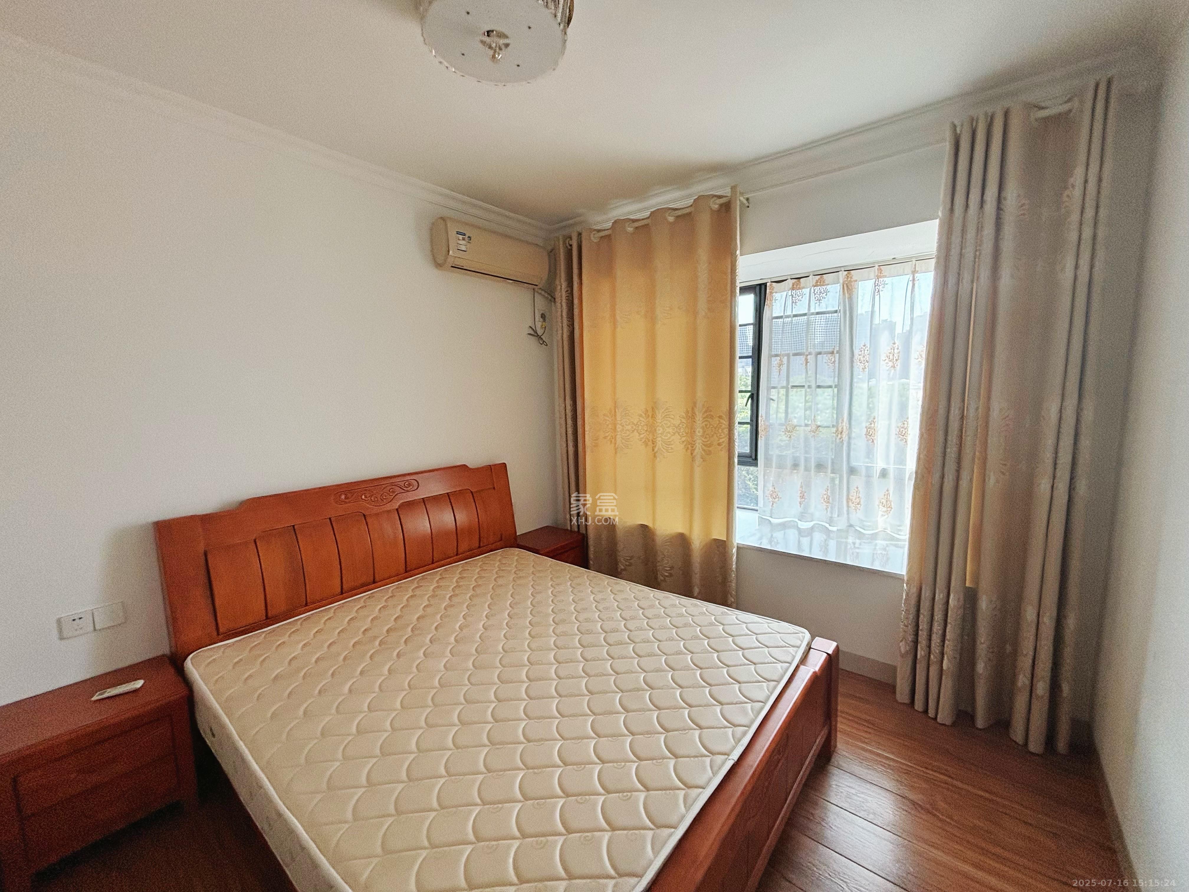 盘龙御和园 3室2厅2卫 2300.0元/月 盘龙御和园 3室2厅2卫 2300.0元/月室内图