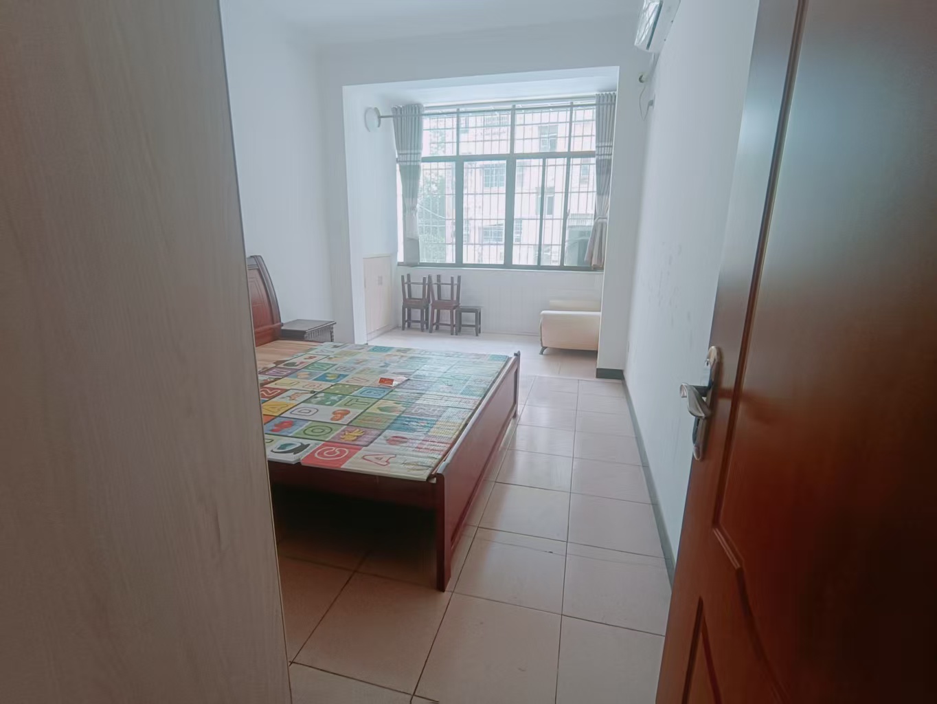 滨湖柴油机厂家属楼 3室2厅1卫 1200.0元/月 滨湖柴油机厂家属楼 3室2厅1卫 1200.0元/月室内图