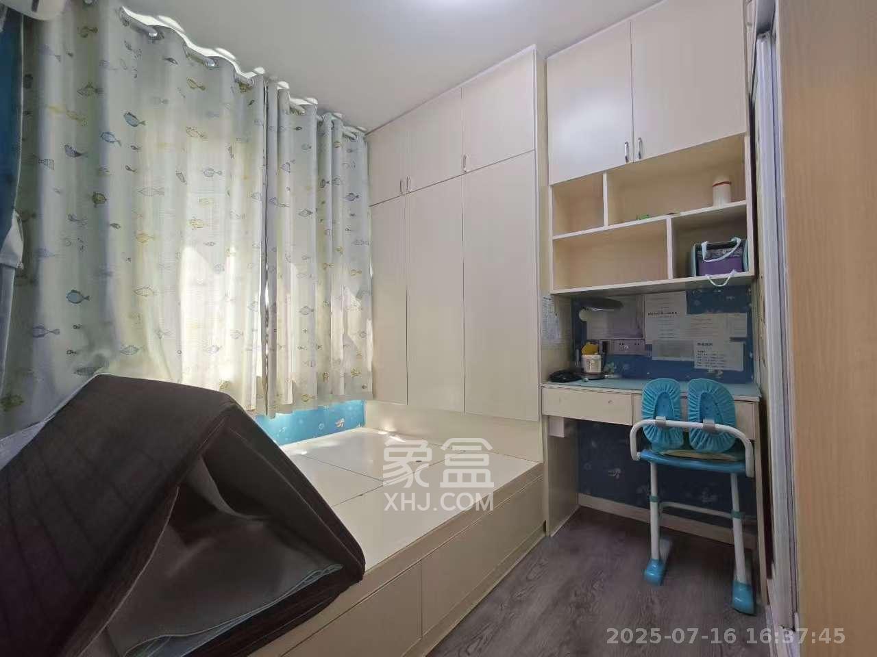 和泓梅溪四季  3室2厅1卫   2800.00元/月室内图