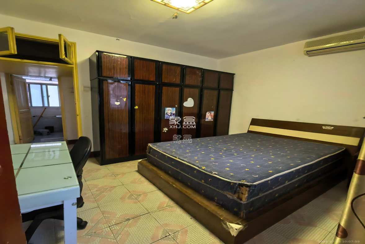 东风二村社区房 2室1厅1卫 1500.0元/月 东风二村社区房 2室1厅1卫 1500.0元/月室内图