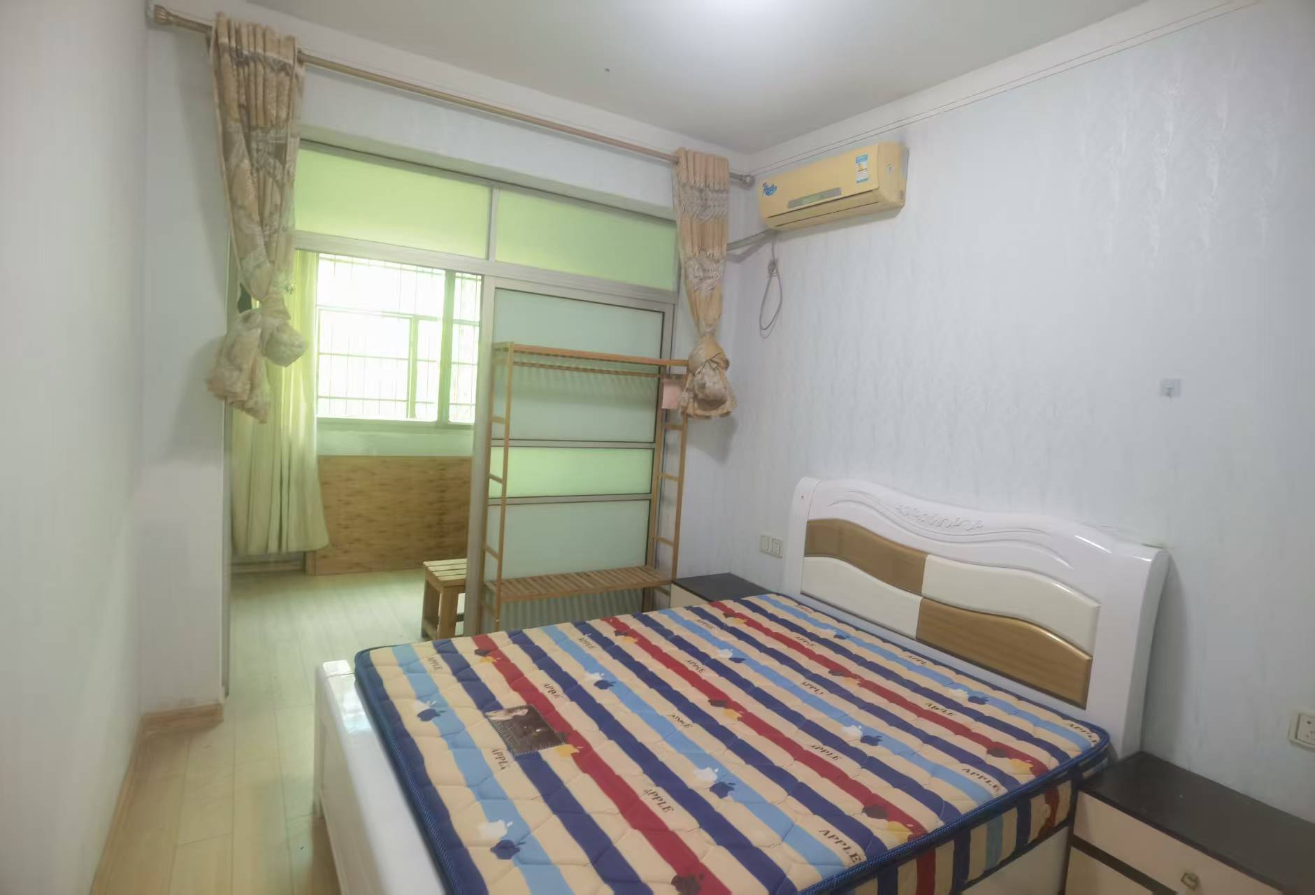 润苑小区  3室2厅1卫   1800.00元/月室内图