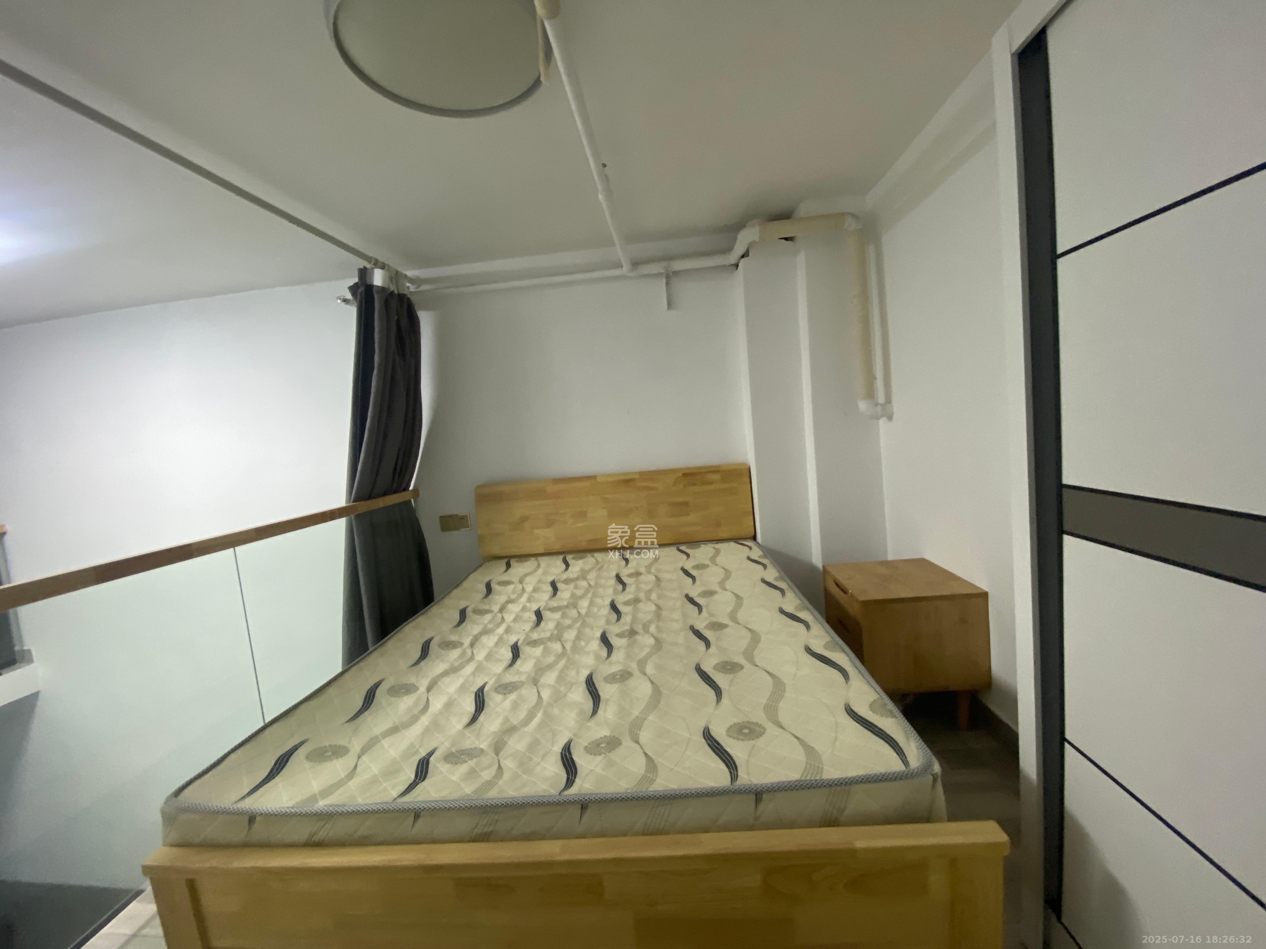 东盈商业广场(华泉城市广场) 2室2厅1卫 2200.0元/月 东盈商业广场(华泉城市广场) 2室2厅1卫 2200.0元/月室内图