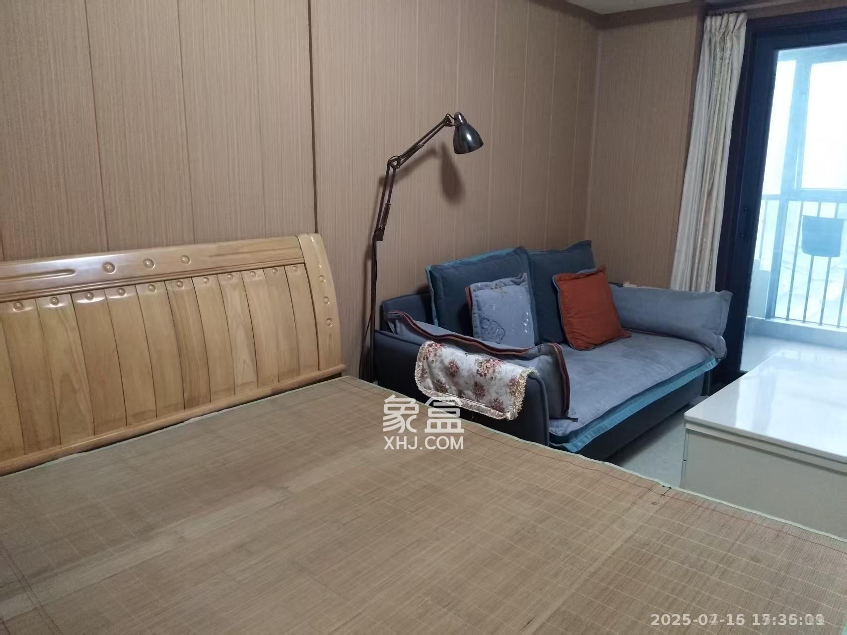 东塘瑞府 1室1厅1卫 1650.0元/月 东塘瑞府 1室1厅1卫 1650.0元/月室内图