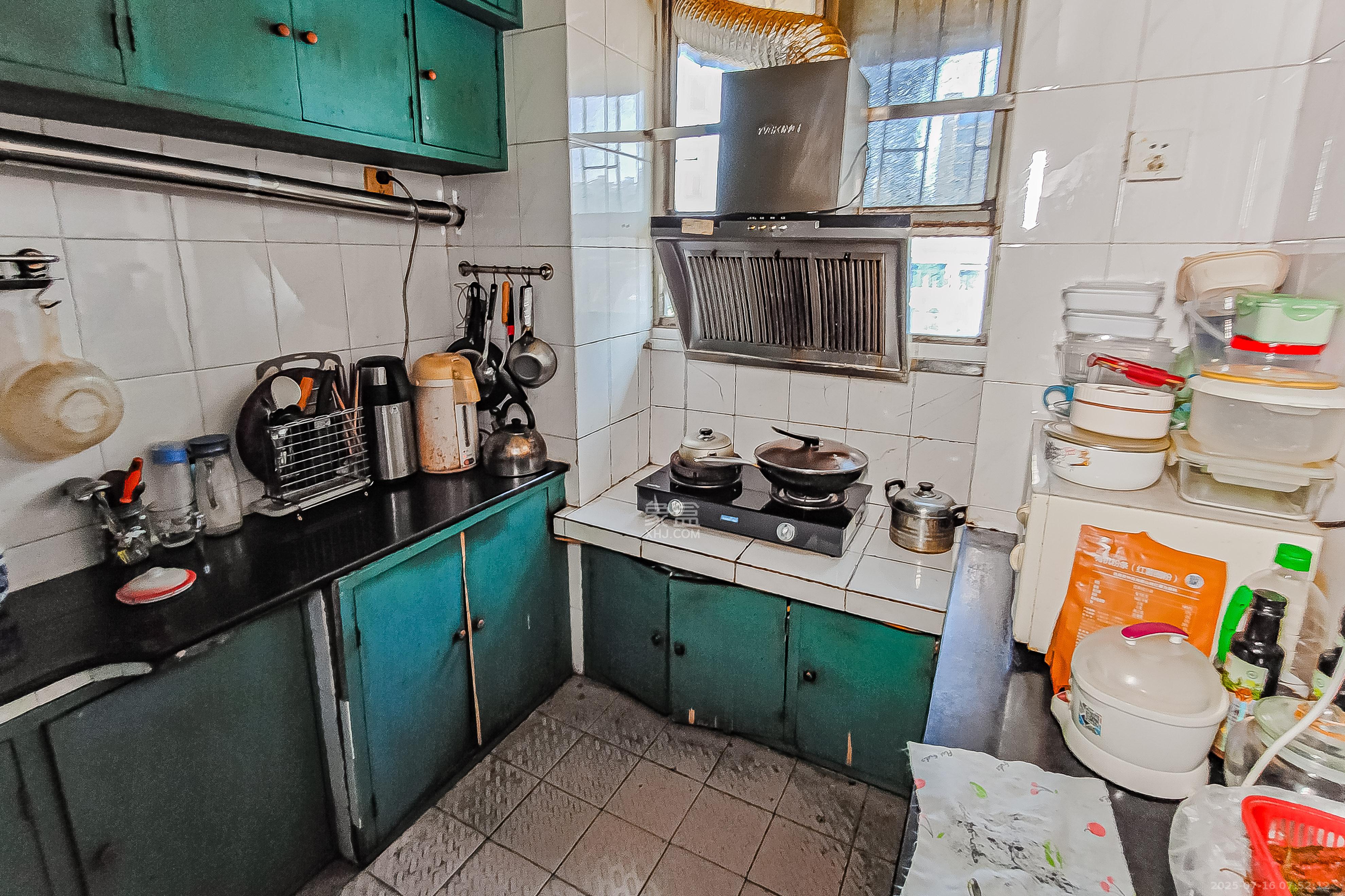 曾家湾13号生活区（友谊集团公司宿舍）  2室2厅1卫    33.5万厨房