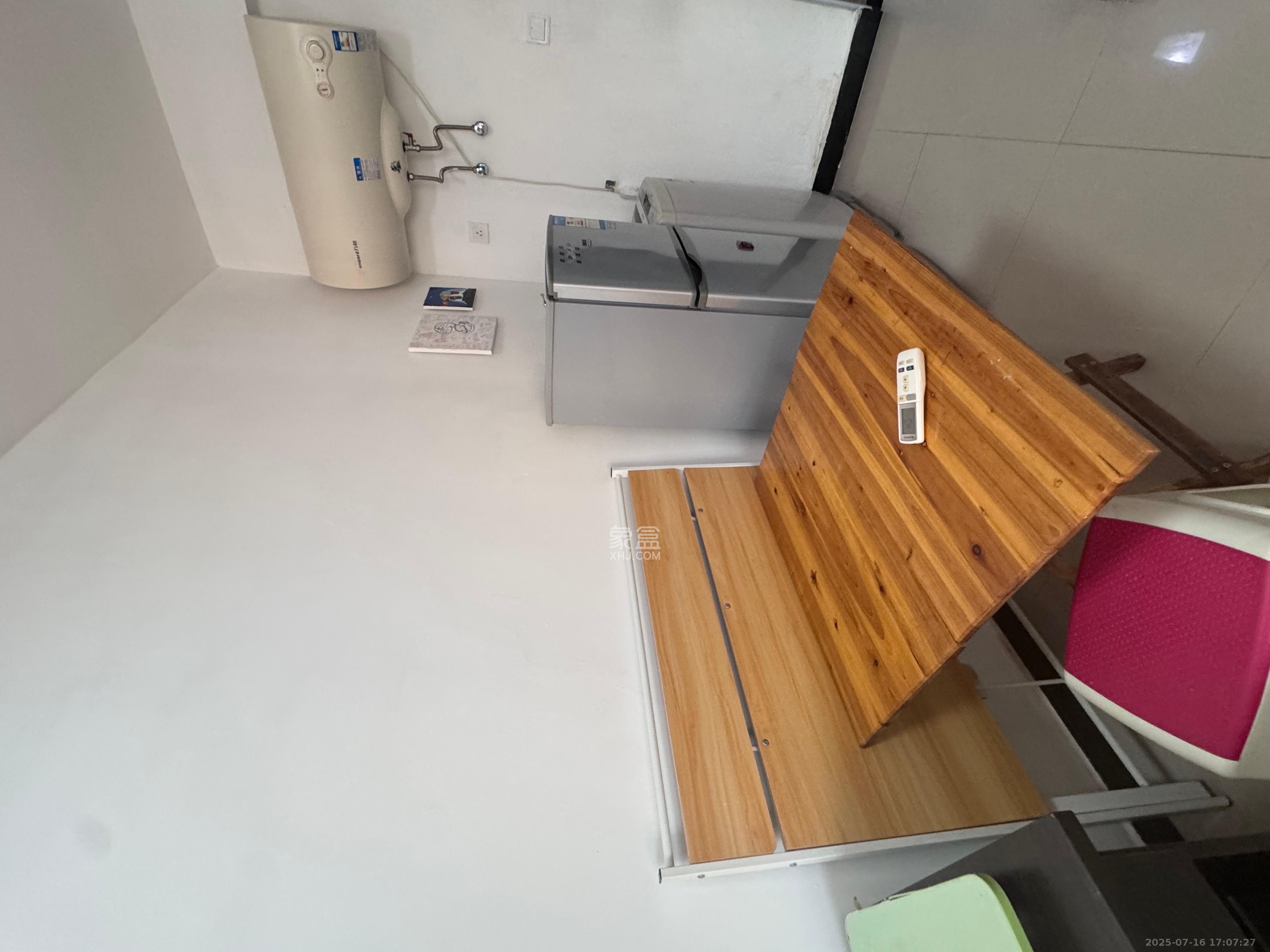 湖韵佳苑 1室1厅1卫 1000.0元/月 湖韵佳苑 1室1厅1卫 1000.0元/月室内图