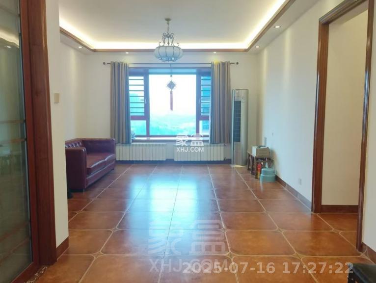 武广国际学苑 3室2厅2卫 2100.0元/月 武广国际学苑 3室2厅2卫 2100.0元/月室内图