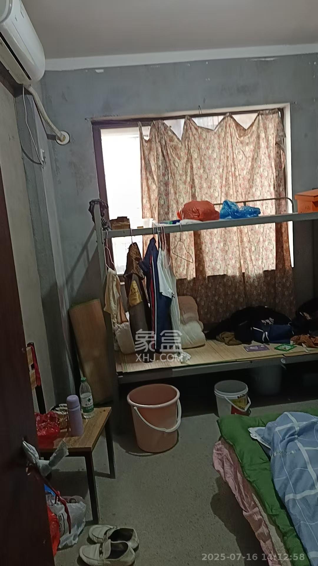 长房明宸府 3室2厅2卫 1500.0元/月 长房明宸府 3室2厅2卫 1500.0元/月室内图