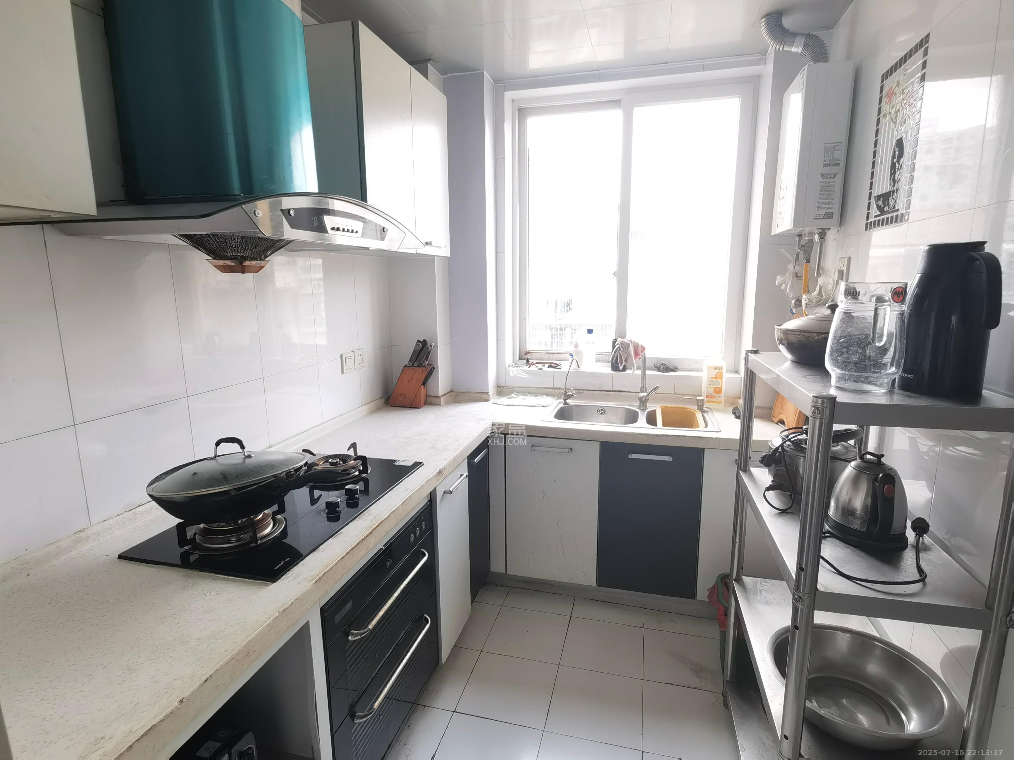 德润园  3室2厅1卫    2000.0元/月 德润园  3室2厅1卫    2000.0元/月室内图1