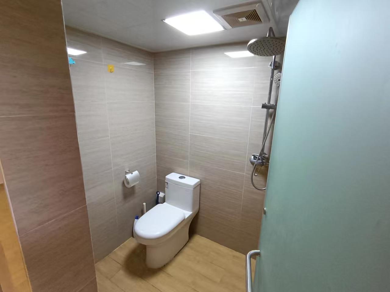 保利中央海岸一二期  2室2厅1卫   2200.00元/月室内图