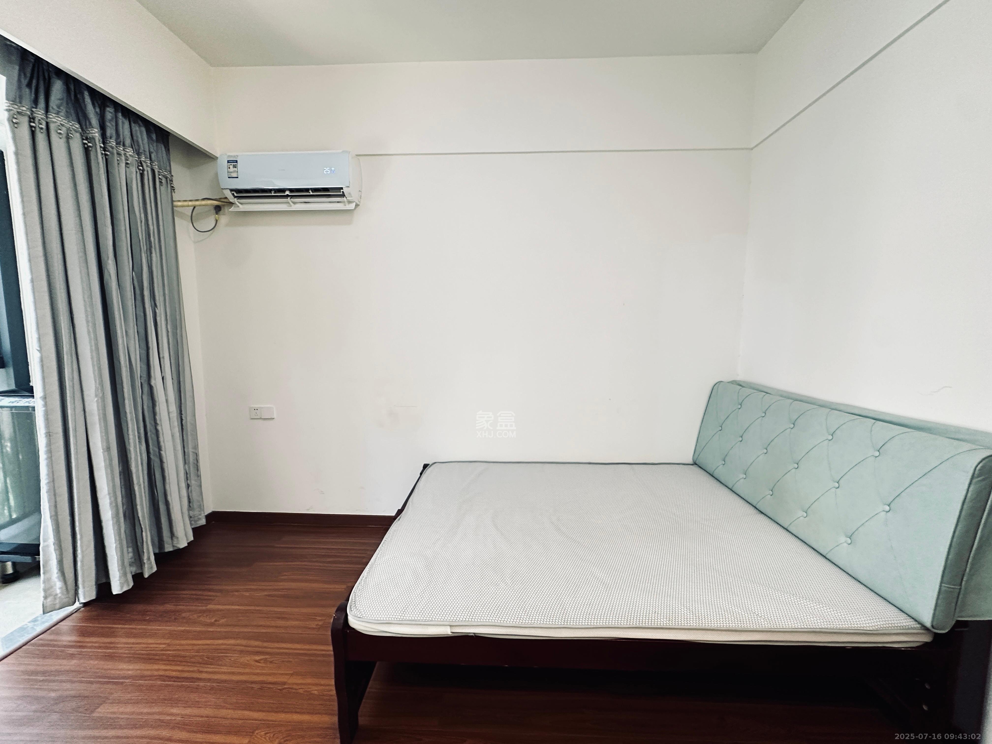 荣泰广场  1室1厅1卫    1200.0元/月室内图