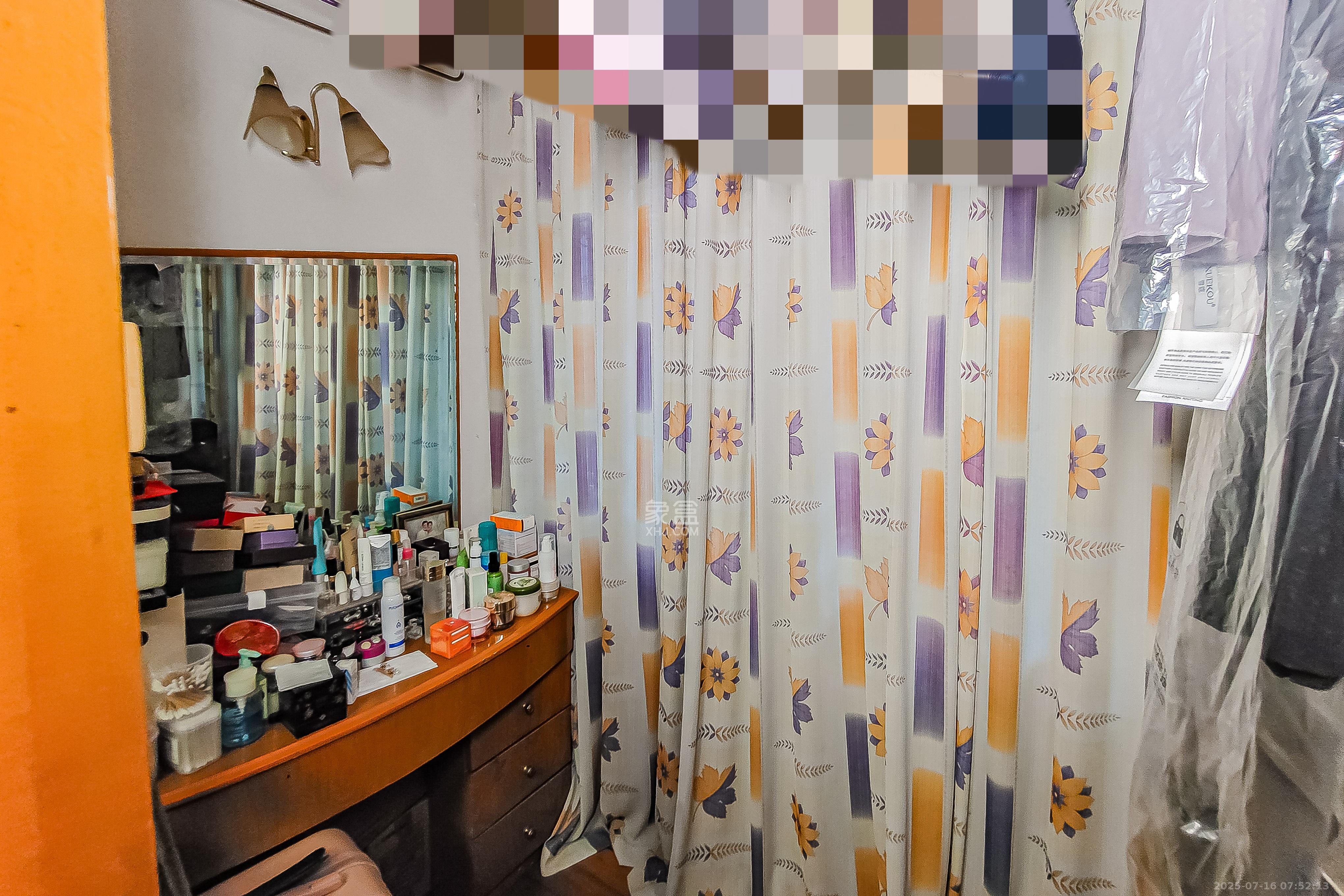 曾家湾13号生活区（友谊集团公司宿舍）  2室2厅1卫    33.5万阳台