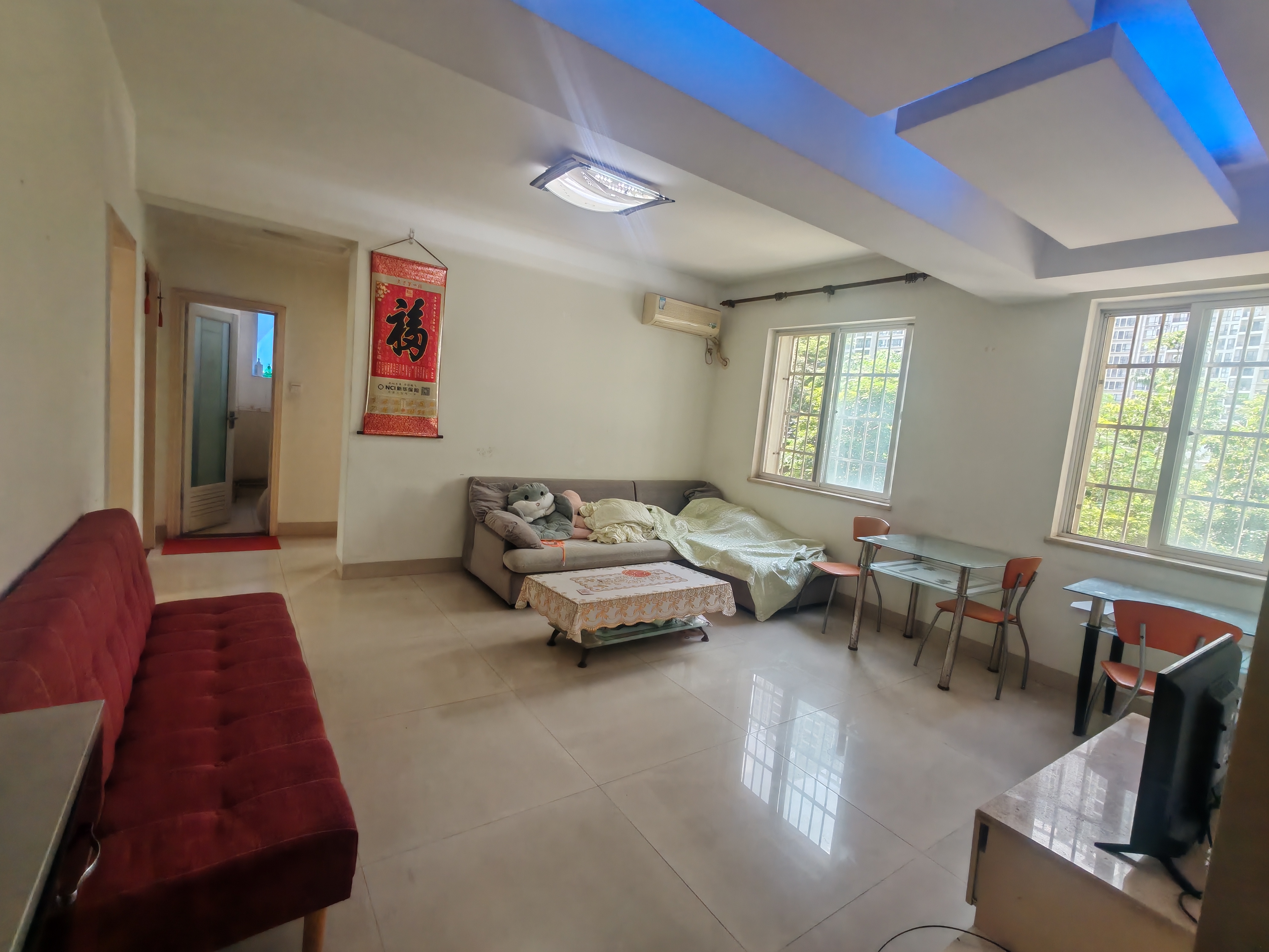 蔚兰天成 2室2厅1卫 2200.0元/月 蔚兰天成 2室2厅1卫 2200.0元/月室内图