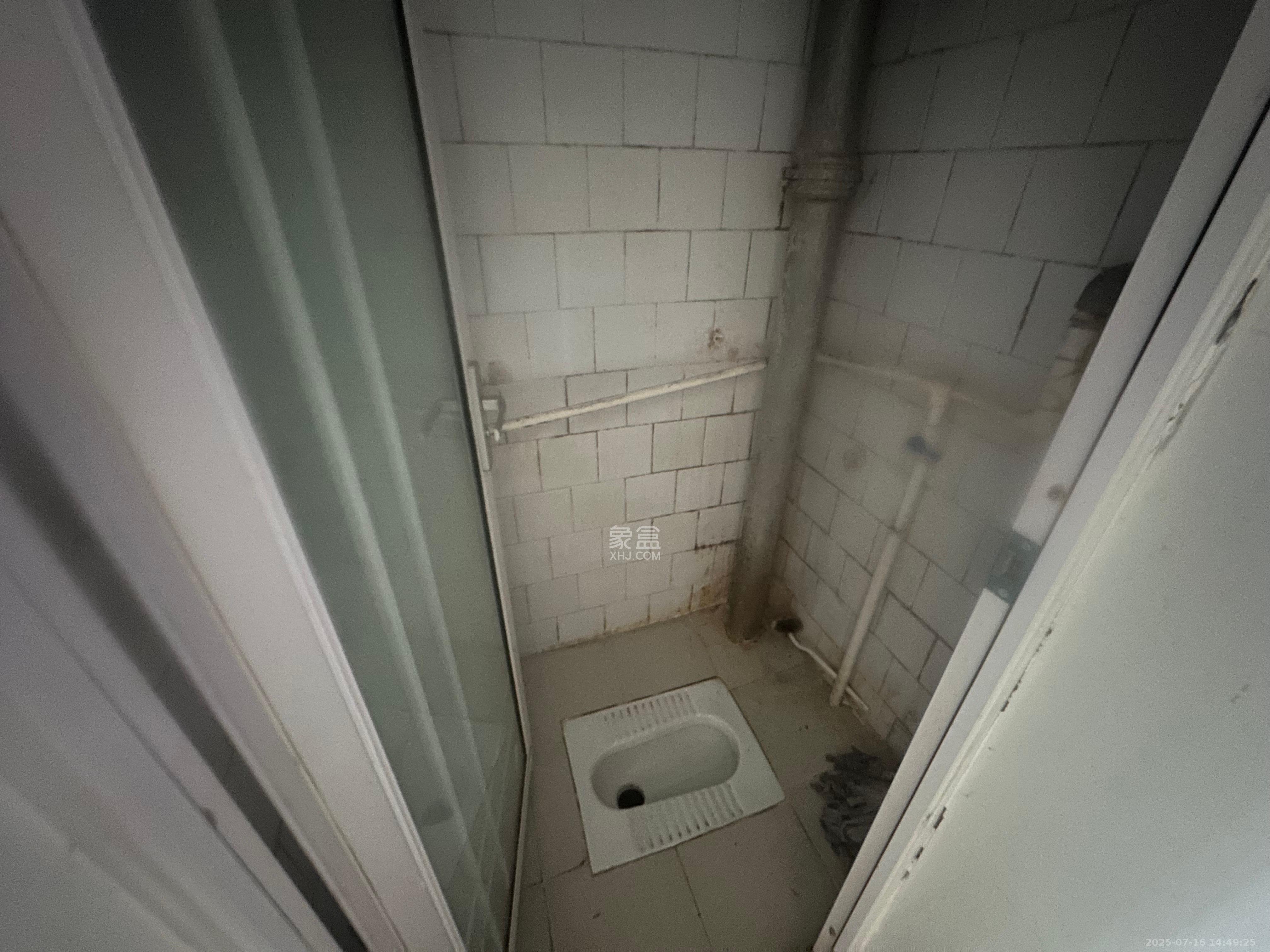 振业小区  1室1厅1卫   1250.00元/月室内图
