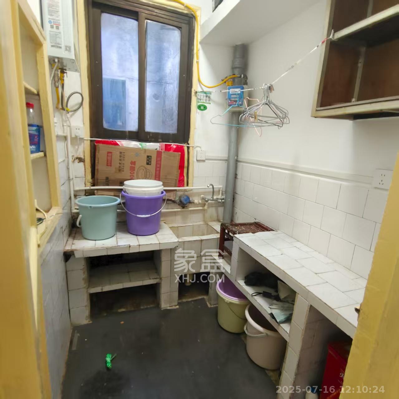 湖南省科技报社大院 2室1厅1卫 2200.0元/月 湖南省科技报社大院 2室1厅1卫 2200.0元/月室内图