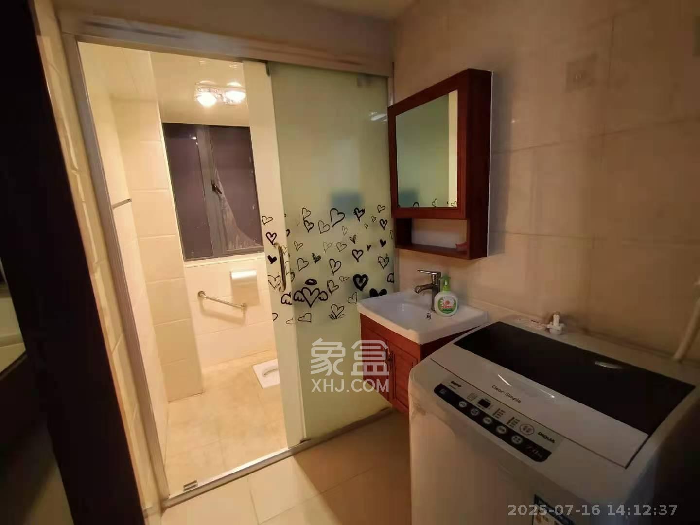 凯悦名城（泰悦公寓）  2室1厅1卫   2300.00元/月室内图