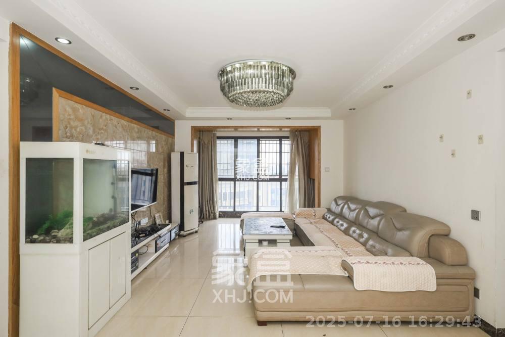 保利麓谷林语F区  3室2厅1卫   2600.00元/月室内图1