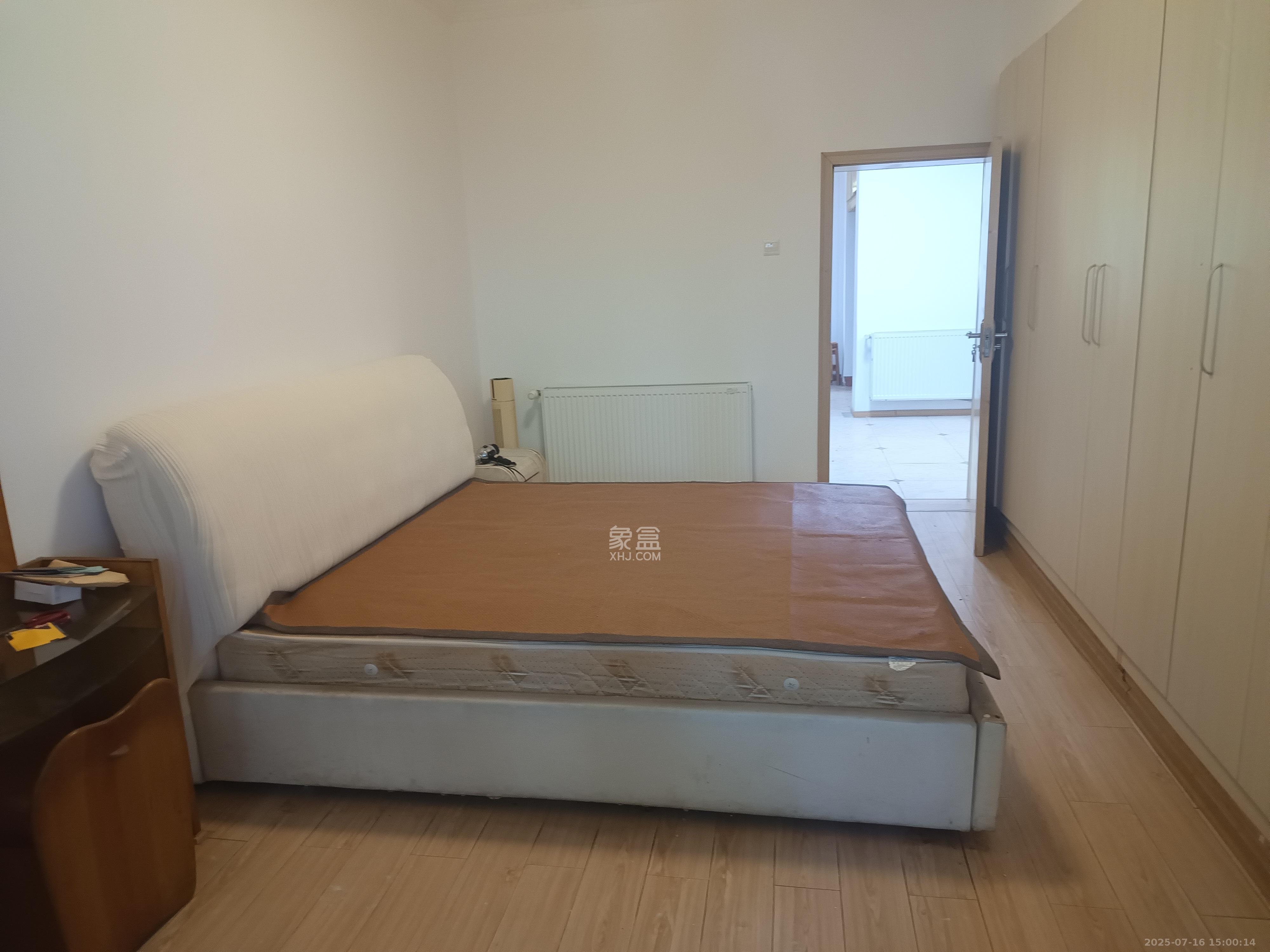 万利新村  2室2厅1卫   2000.00元/月室内图