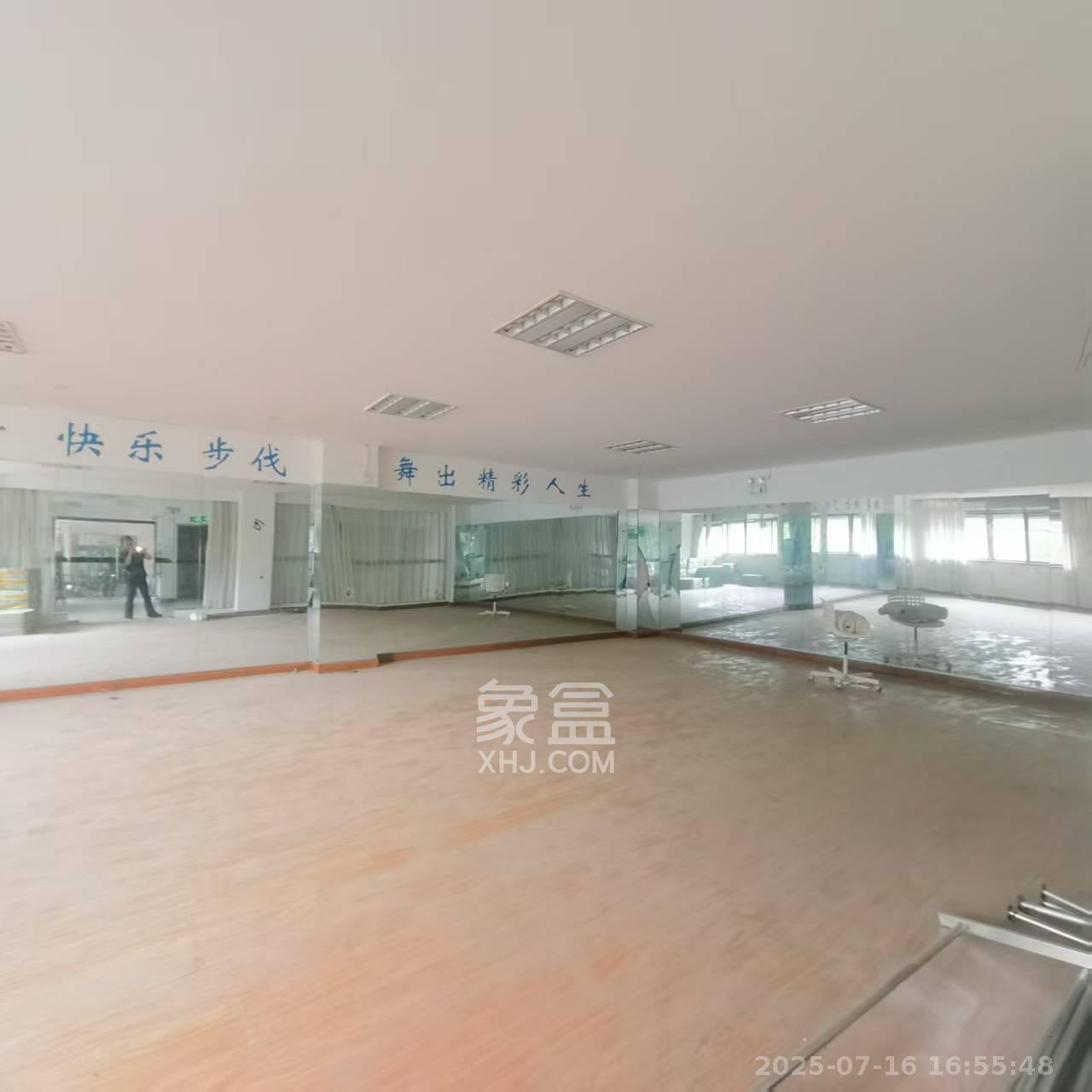 松雅安置小区  1室1厅2卫   5000.00元/月室内图