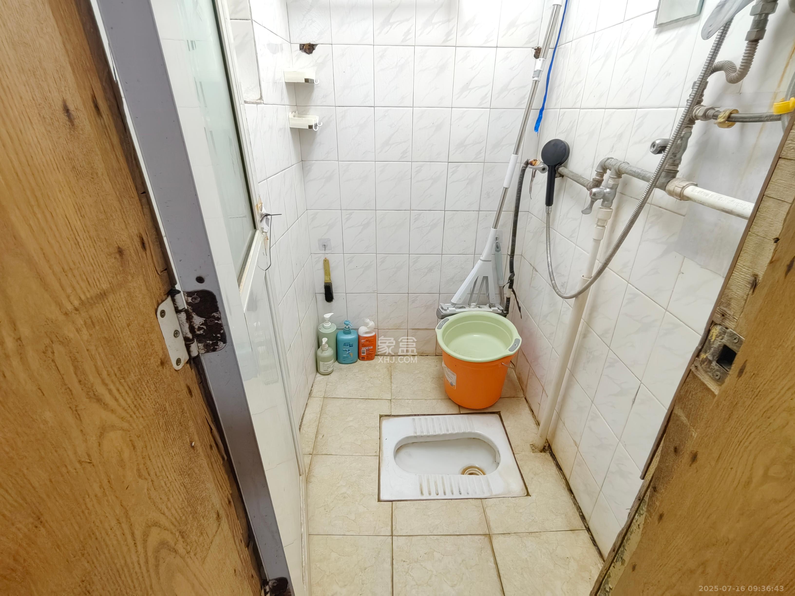 水泵厂宿舍  1室1厅1卫   1200.00元/月室内图