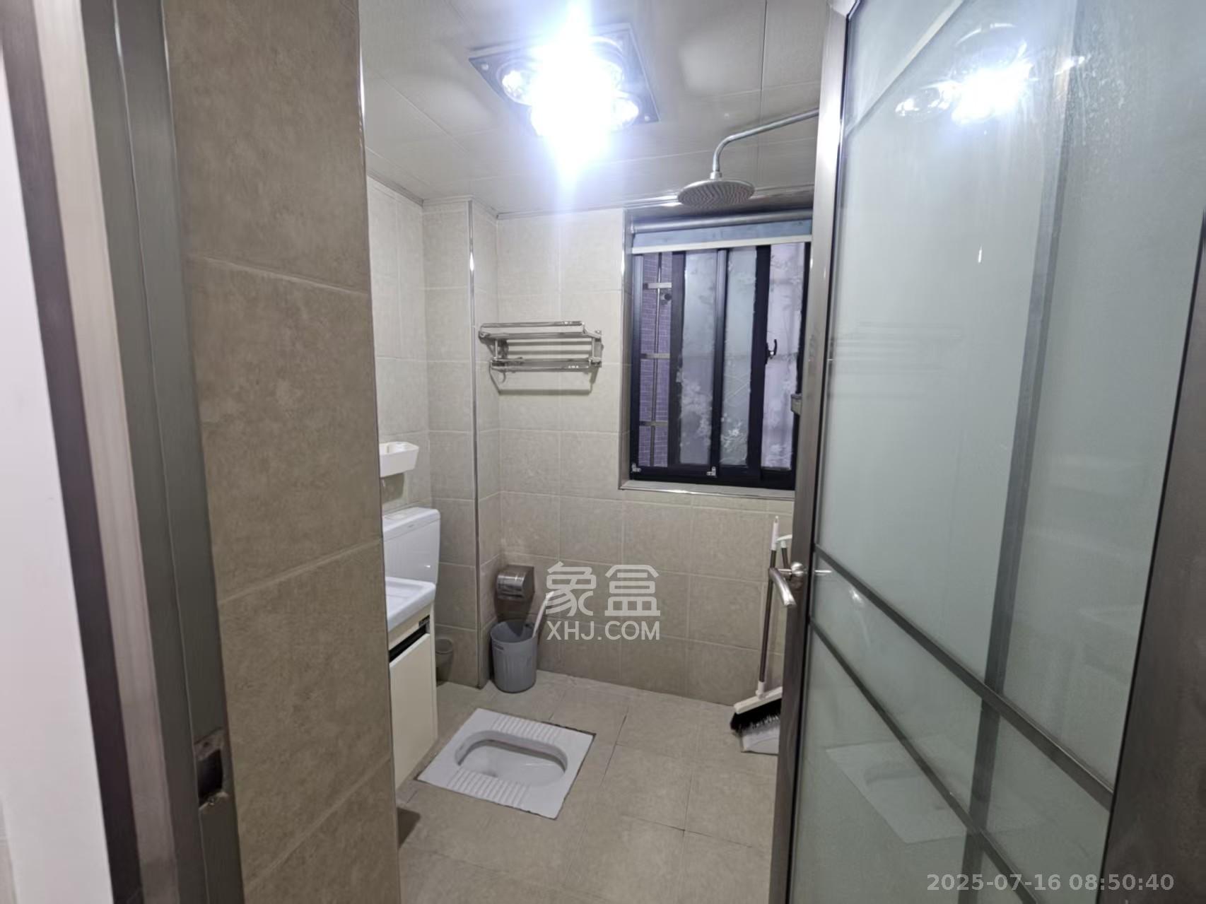 阿普阿布  1室1厅1卫    2100.0元/月室内图