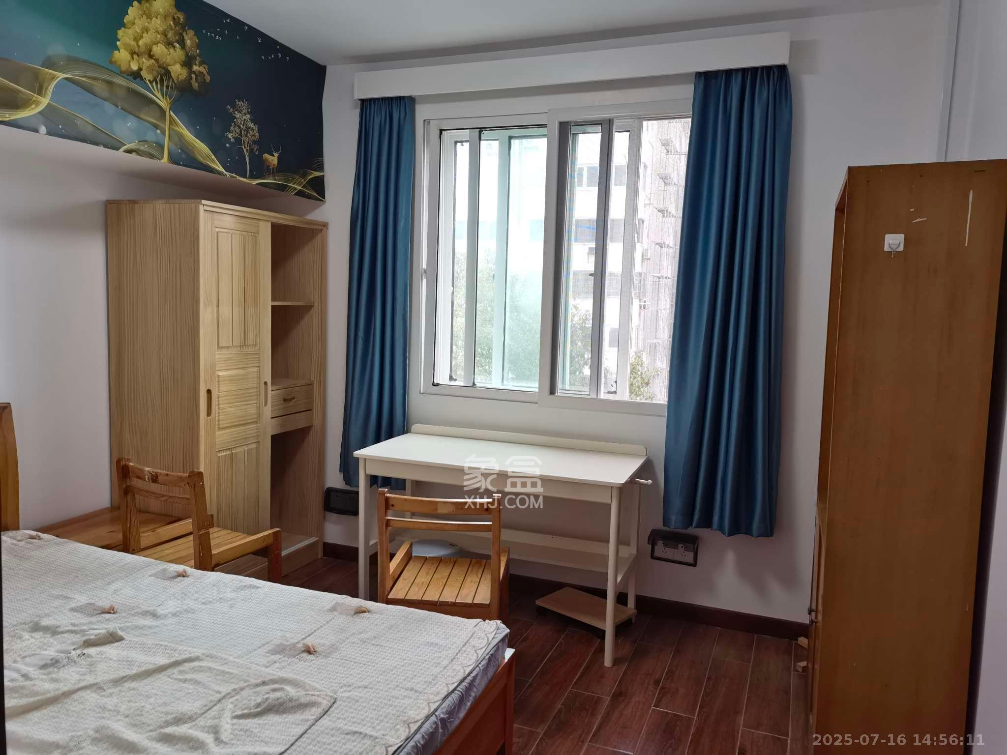 文艺新村  2室1厅1卫   2600.00元/月室内图