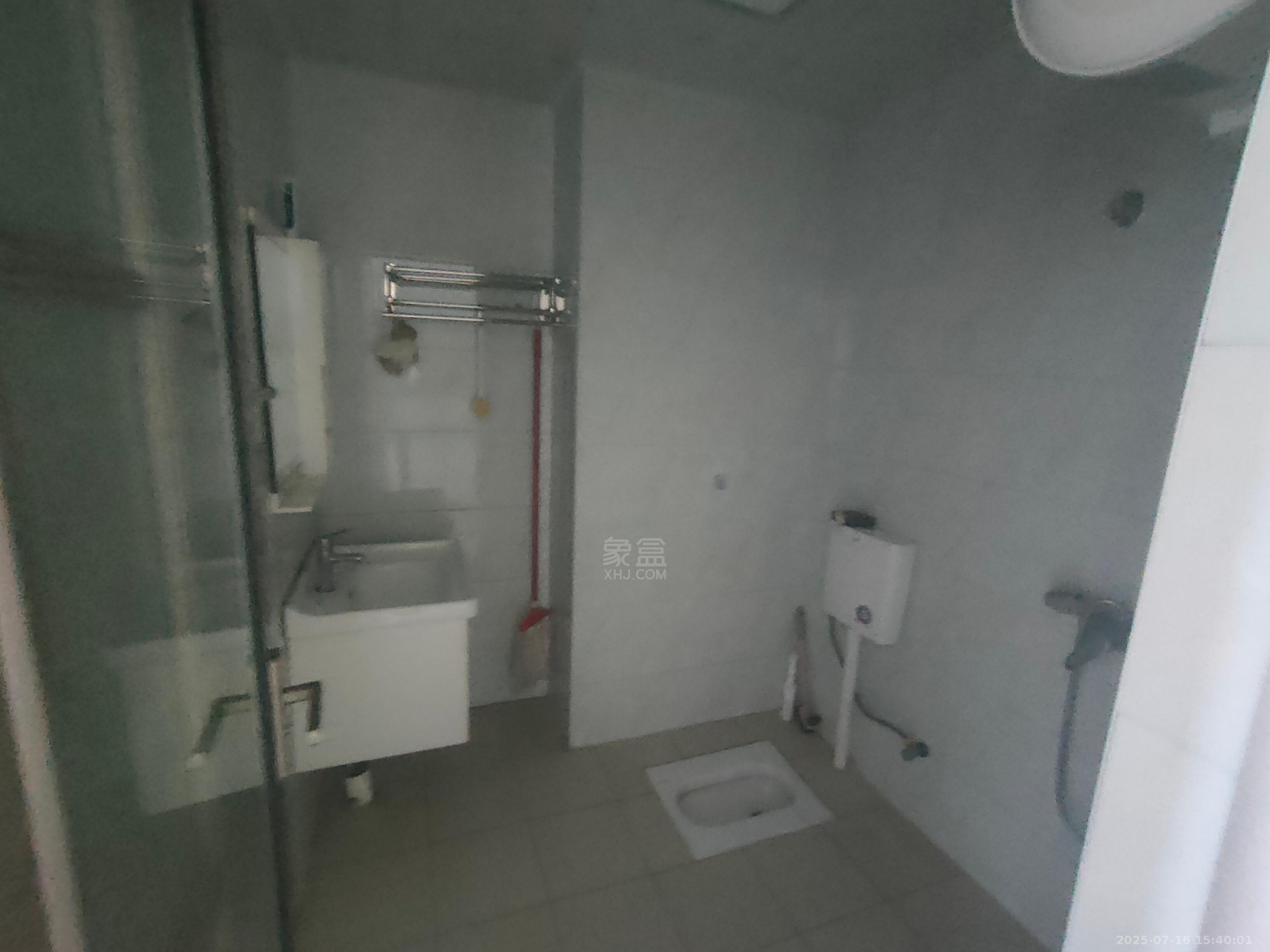 中泰财富湘江  1室1厅1卫   1100.00元/月室内图