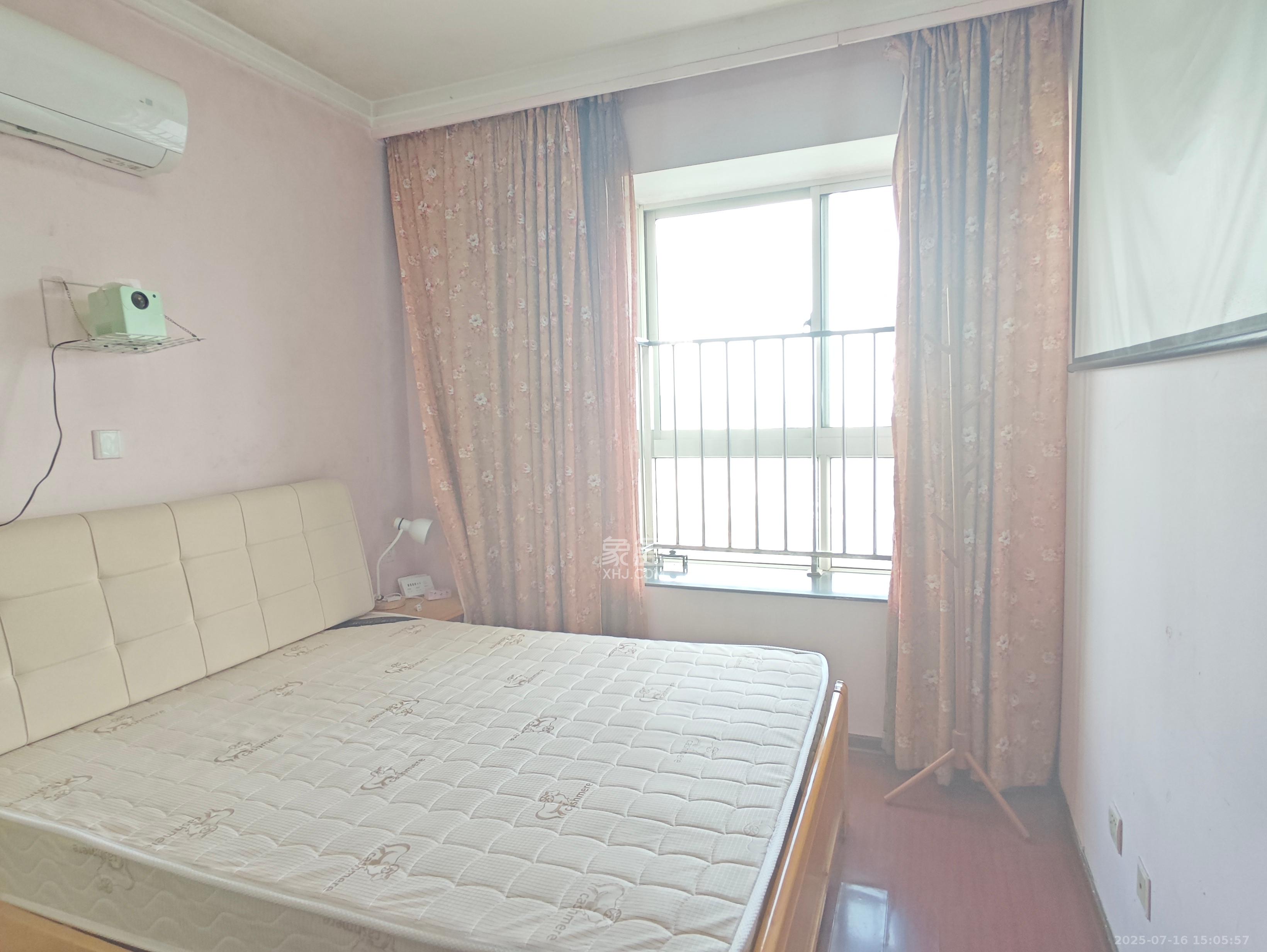 白沙晶城  2室1厅1卫   2200.00元/月室内图