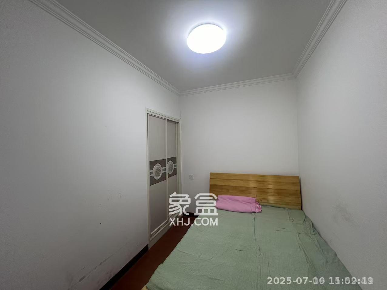 中信凯旋蓝岸（中信新城三期）  3室1厅1卫   2000.00元/月