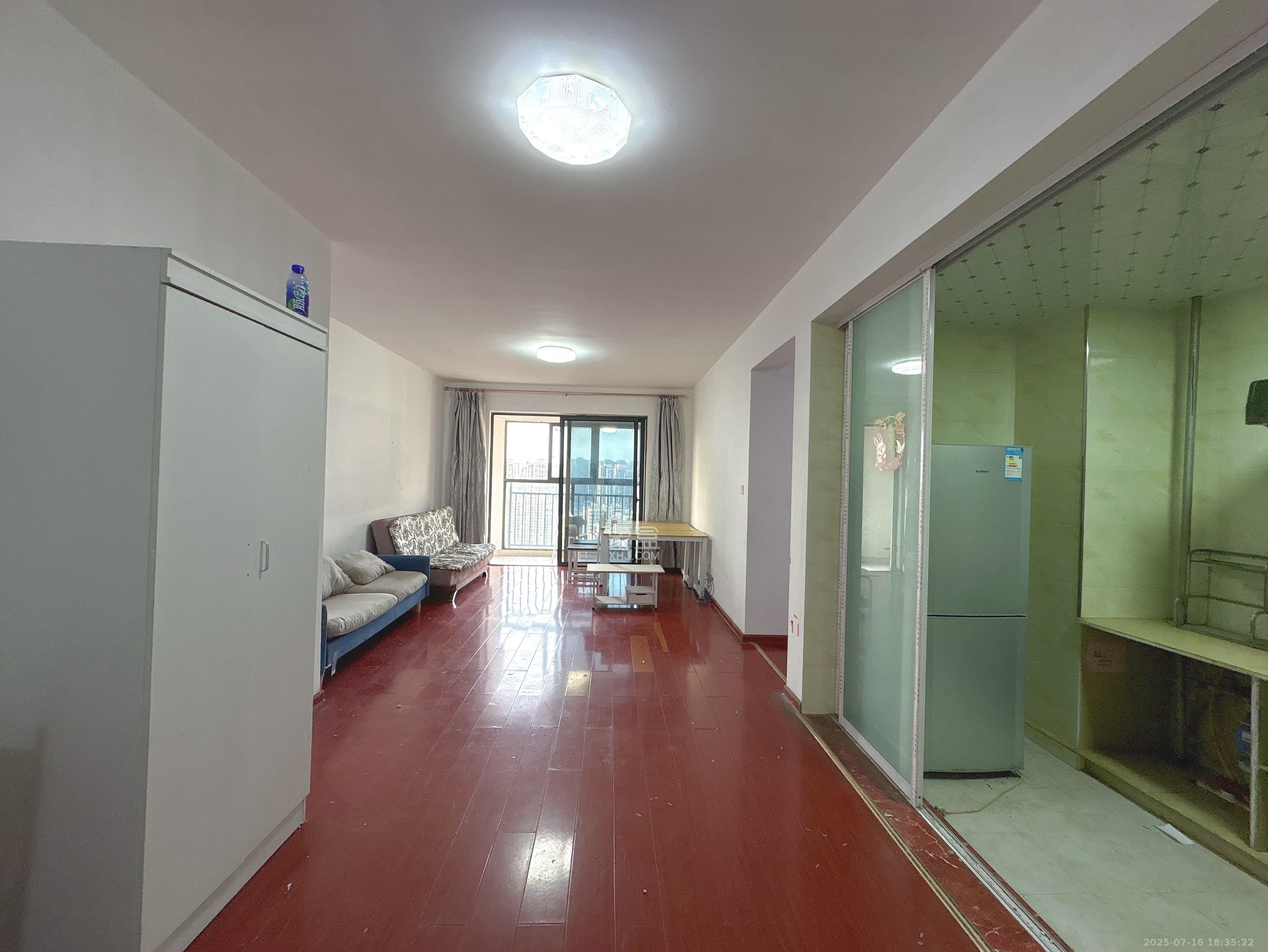 广泰锦苑 3室2厅1卫 2100.0元/月 广泰锦苑 3室2厅1卫 2100.0元/月室内图