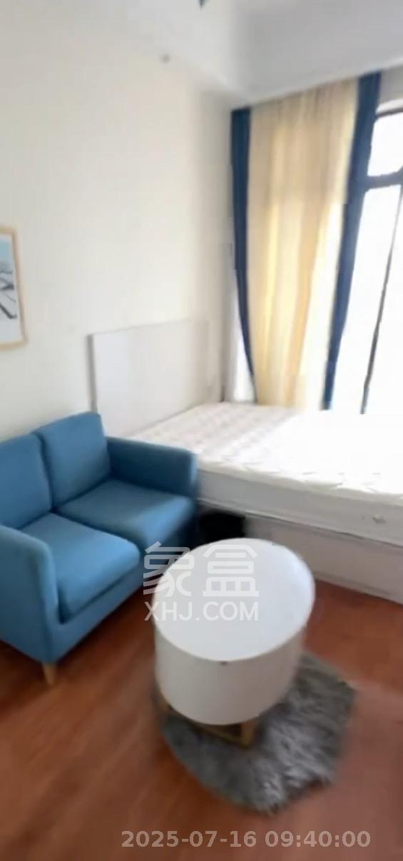 中建信和城  1室1厅1卫    1600.0元/月 中建信和城  1室1厅1卫    1600.0元/月